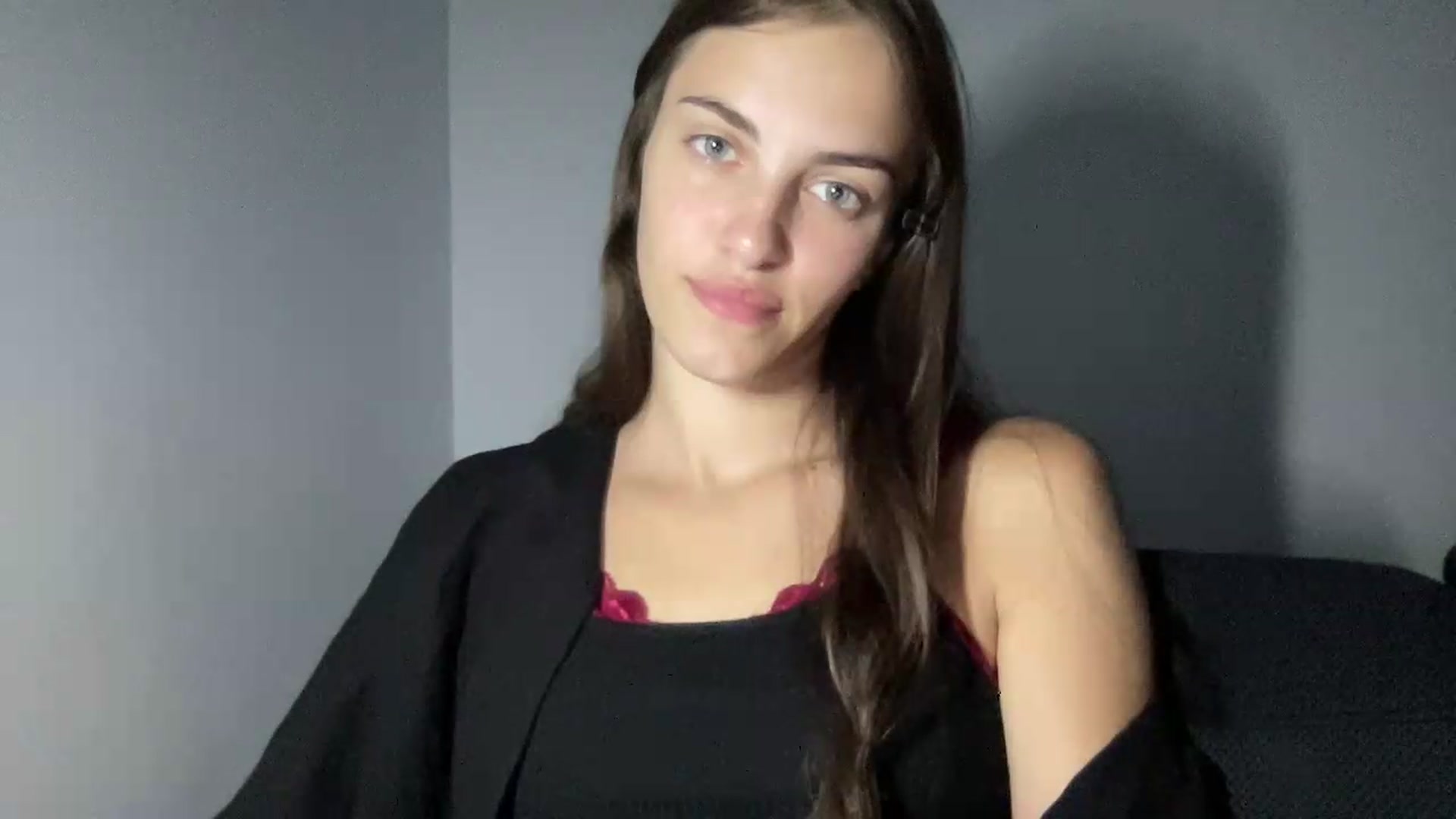 Gallery image thumbnail from Dashamoxy's myfreecams stream on, 06/29/2026, 18:19 image 16 of 20