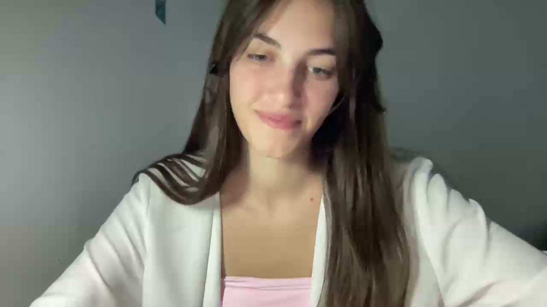 Gallery image thumbnail from Dashamoxy's myfreecams stream on, 06/30/2026, 17:14 image 1 of 20