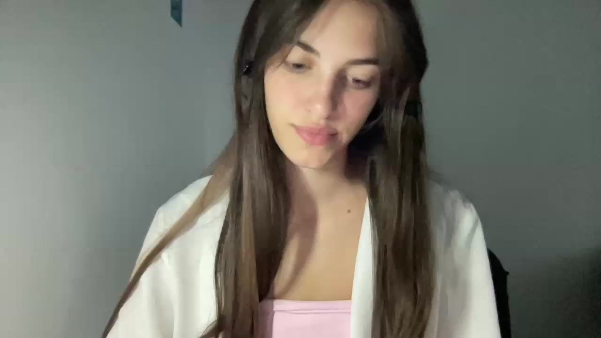 Gallery image thumbnail from Dashamoxy's myfreecams stream on, 06/30/2026, 17:14 image 2 of 20