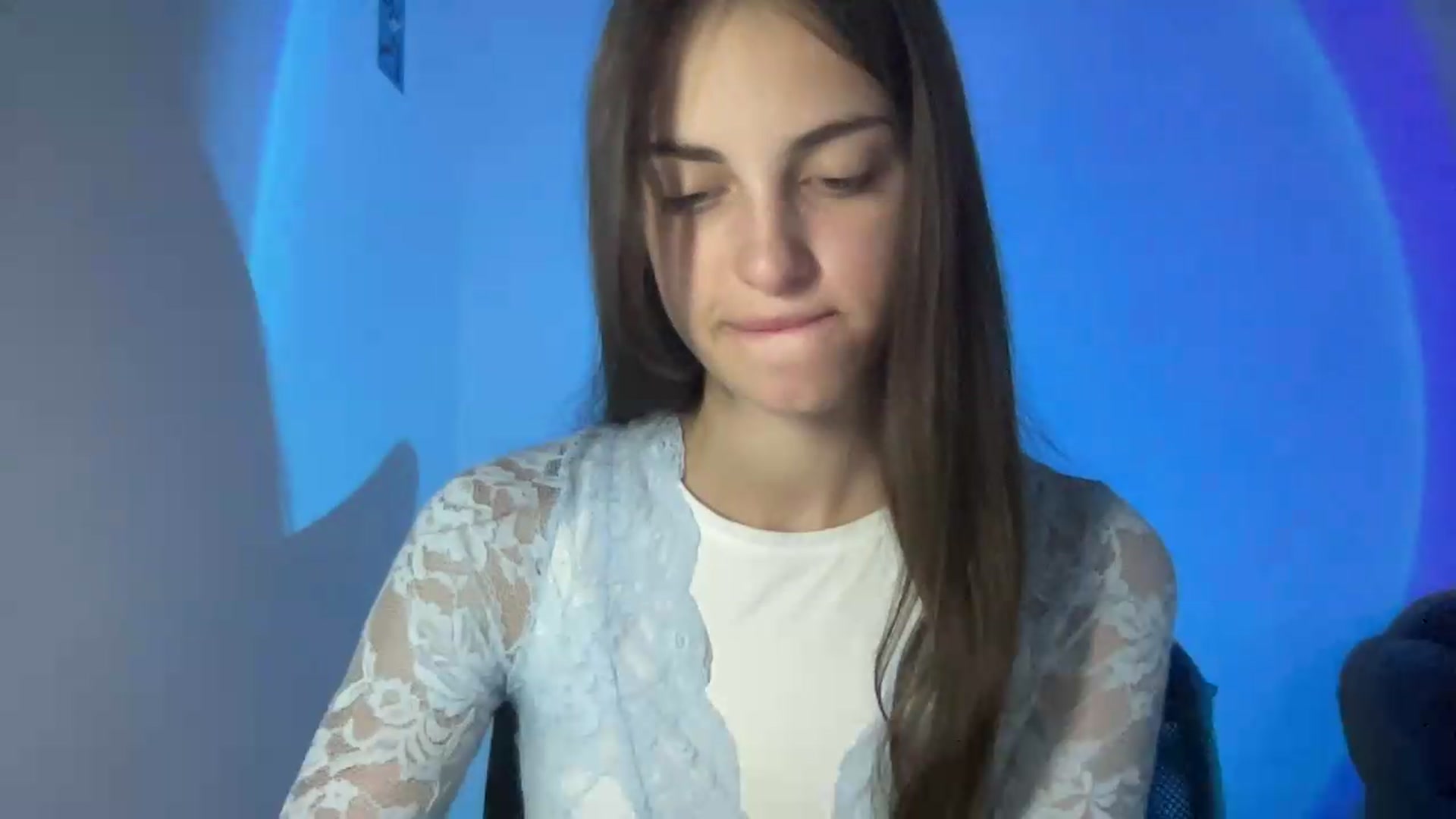 Gallery image thumbnail from Dashamoxy's myfreecams stream on, 07/05/2026, 17:31 image 2 of 20