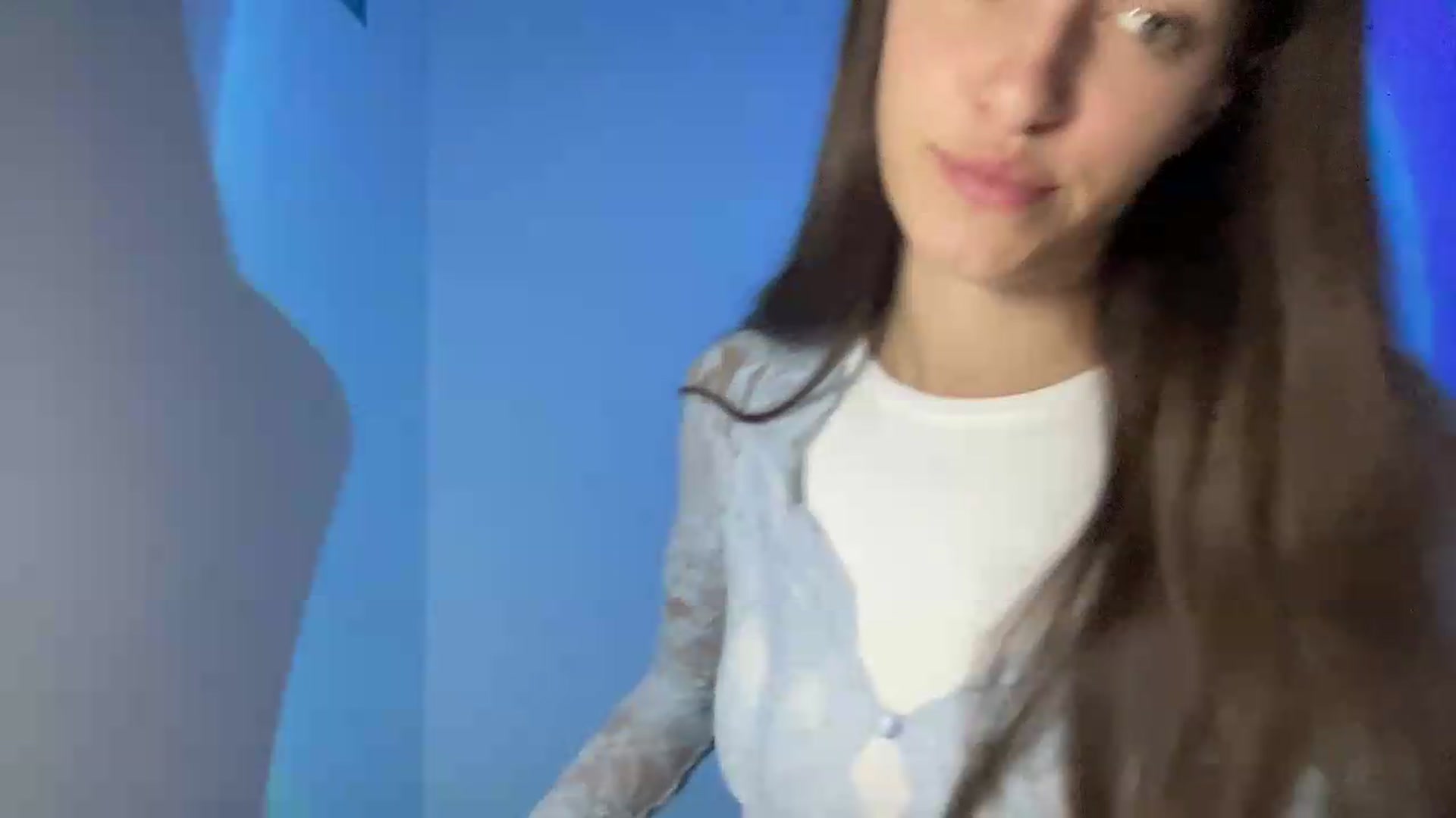 Gallery image thumbnail from Dashamoxy's myfreecams stream on, 07/05/2026, 17:31 image 14 of 20