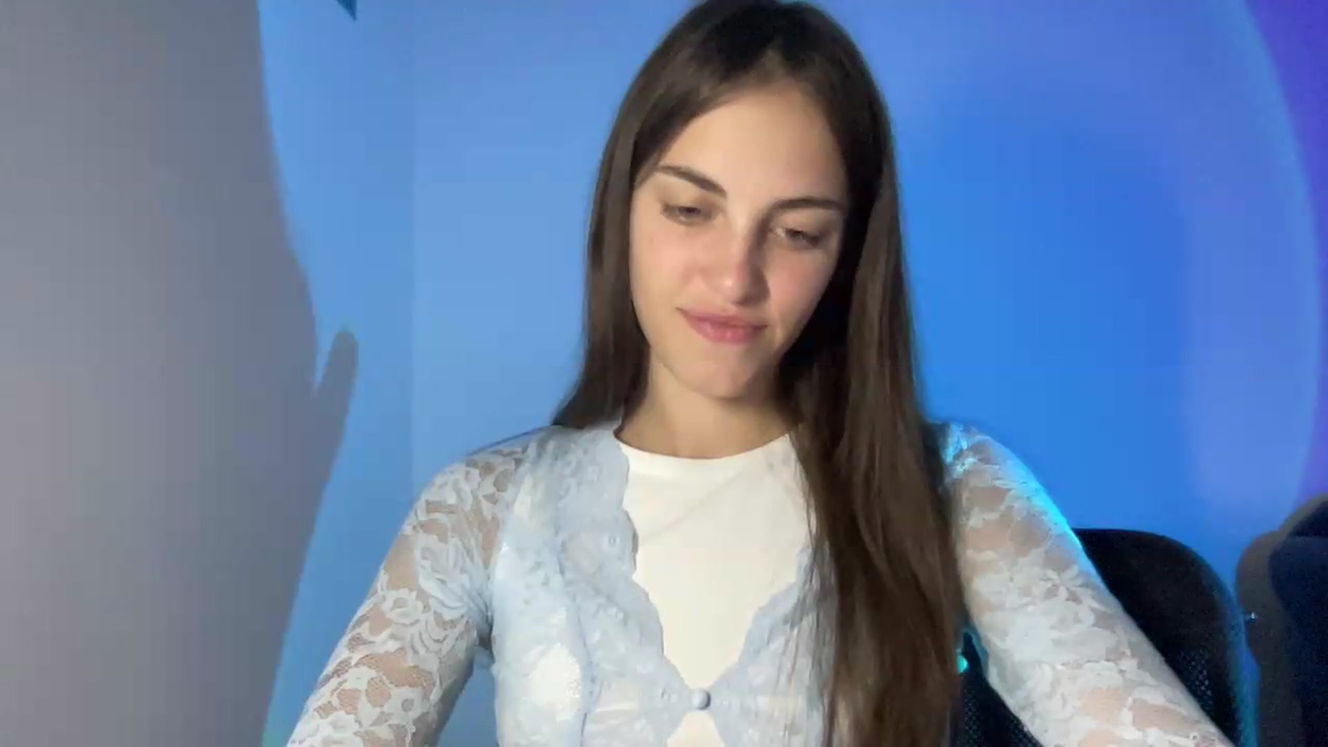 Gallery image thumbnail from Dashamoxy's myfreecams stream on, 07/05/2026, 17:31 image 10 of 20