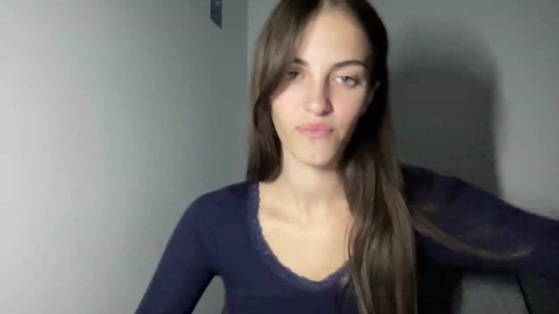 Gallery image thumbnail from Dashamoxy's myfreecams stream on, 07/06/2026, 17:44 image 5 of 20
