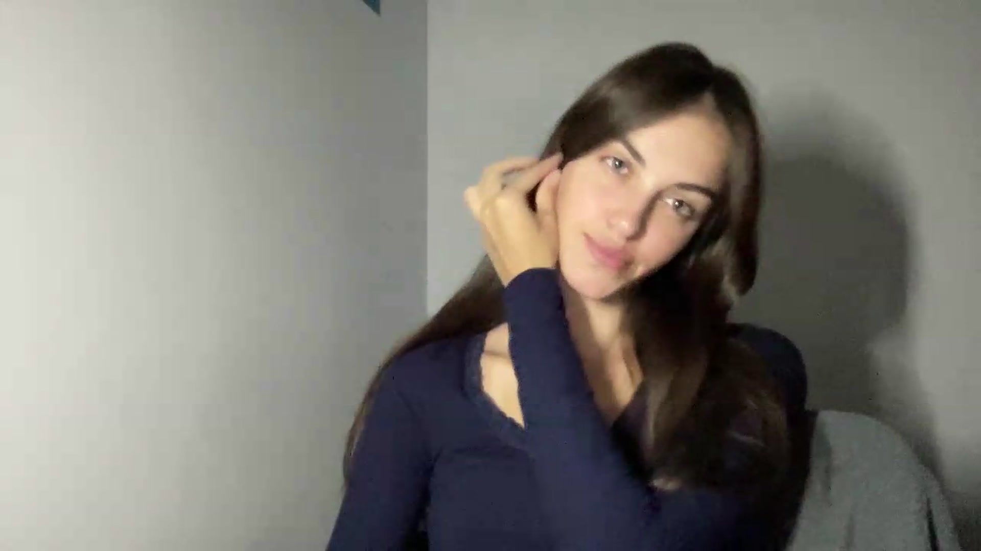 Gallery image thumbnail from Dashamoxy's myfreecams stream on, 07/06/2026, 17:44 image 16 of 20