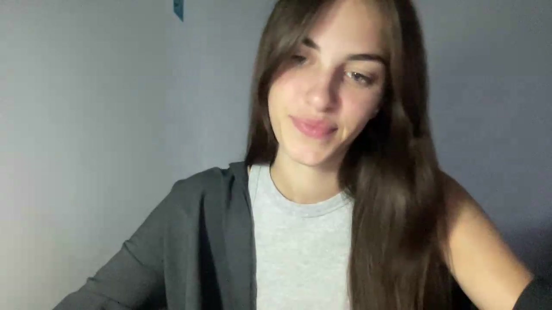Gallery image thumbnail from Dashamoxy's myfreecams stream on, 07/07/2026, 17:27 image 6 of 20