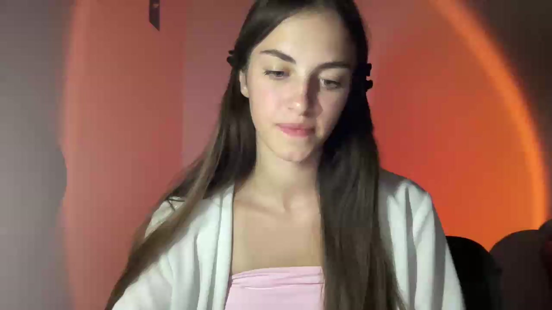 Gallery image thumbnail from Dashamoxy's myfreecams stream on, 07/08/2026, 18:56 image 15 of 20