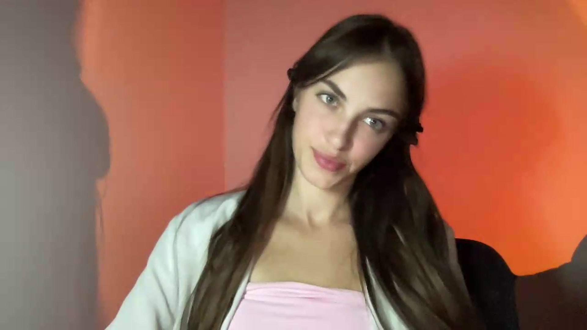 Gallery image thumbnail from Dashamoxy's myfreecams stream on, 07/08/2026, 19:50 image 12 of 20