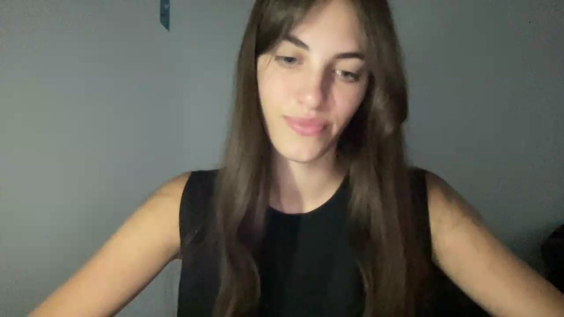Gallery image thumbnail from Dashamoxy's myfreecams stream on, 07/13/2026, 16:21 image 8 of 20