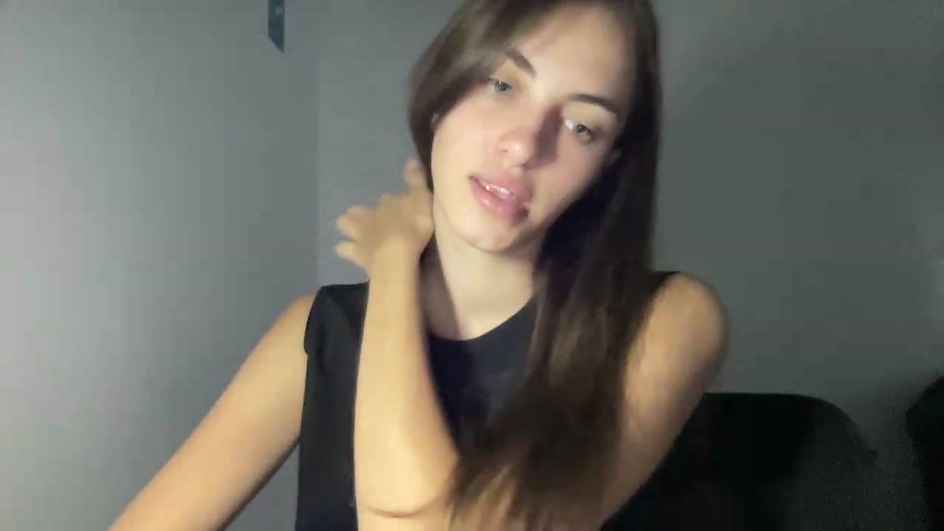 Gallery image thumbnail from Dashamoxy's myfreecams stream on, 07/13/2026, 16:21 image 10 of 20