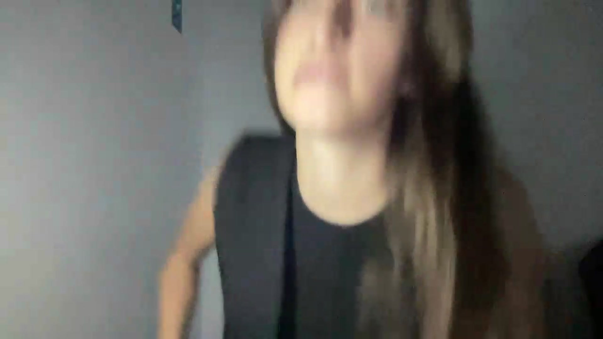 Gallery image thumbnail from Dashamoxy's myfreecams stream on, 07/13/2026, 16:21 image 9 of 20