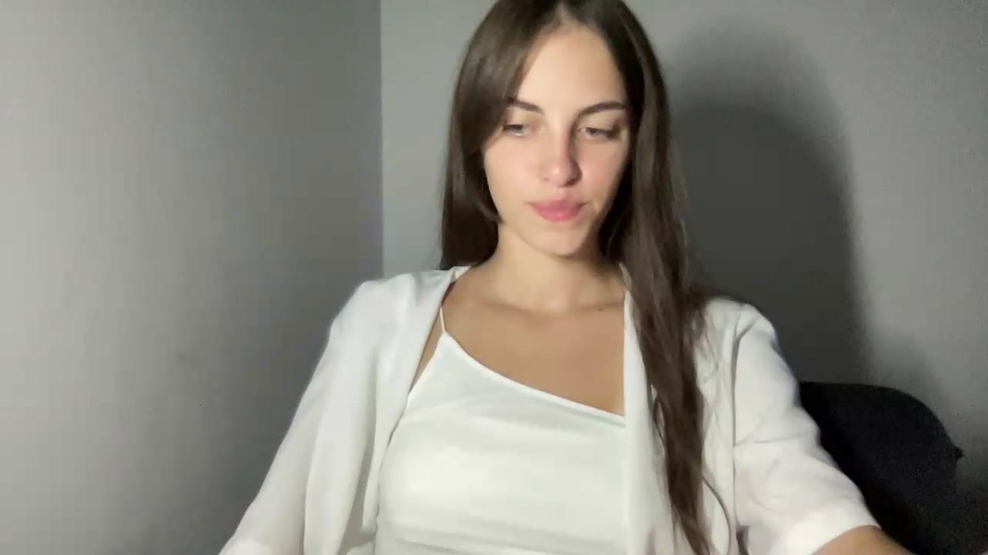 Gallery image thumbnail from Dashamoxy's myfreecams stream on, 07/17/2026, 17:50 image 2 of 20
