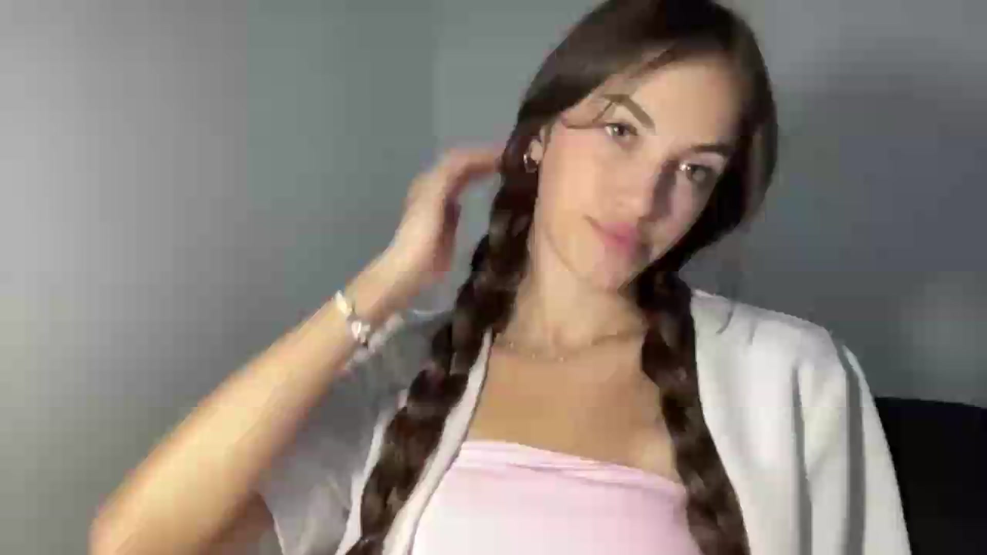 Gallery image thumbnail from Dashamoxy's myfreecams stream on, 07/18/2026, 16:18 image 11 of 20