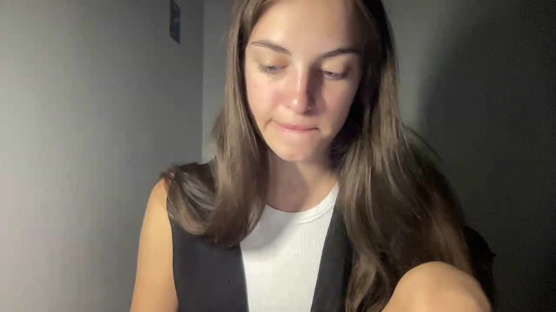 Gallery image thumbnail from Dashamoxy's myfreecams stream on, 07/21/2026, 20:10 image 3 of 20