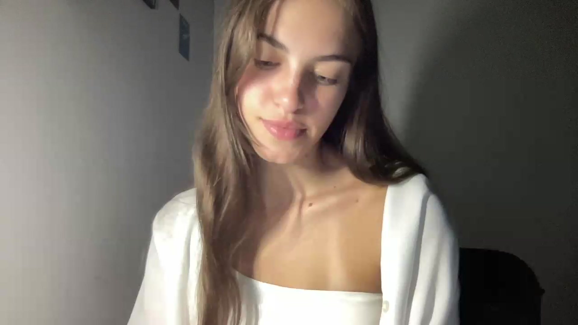 Gallery image thumbnail from Dashamoxy's myfreecams stream on, 07/21/2026, 20:10 image 18 of 20