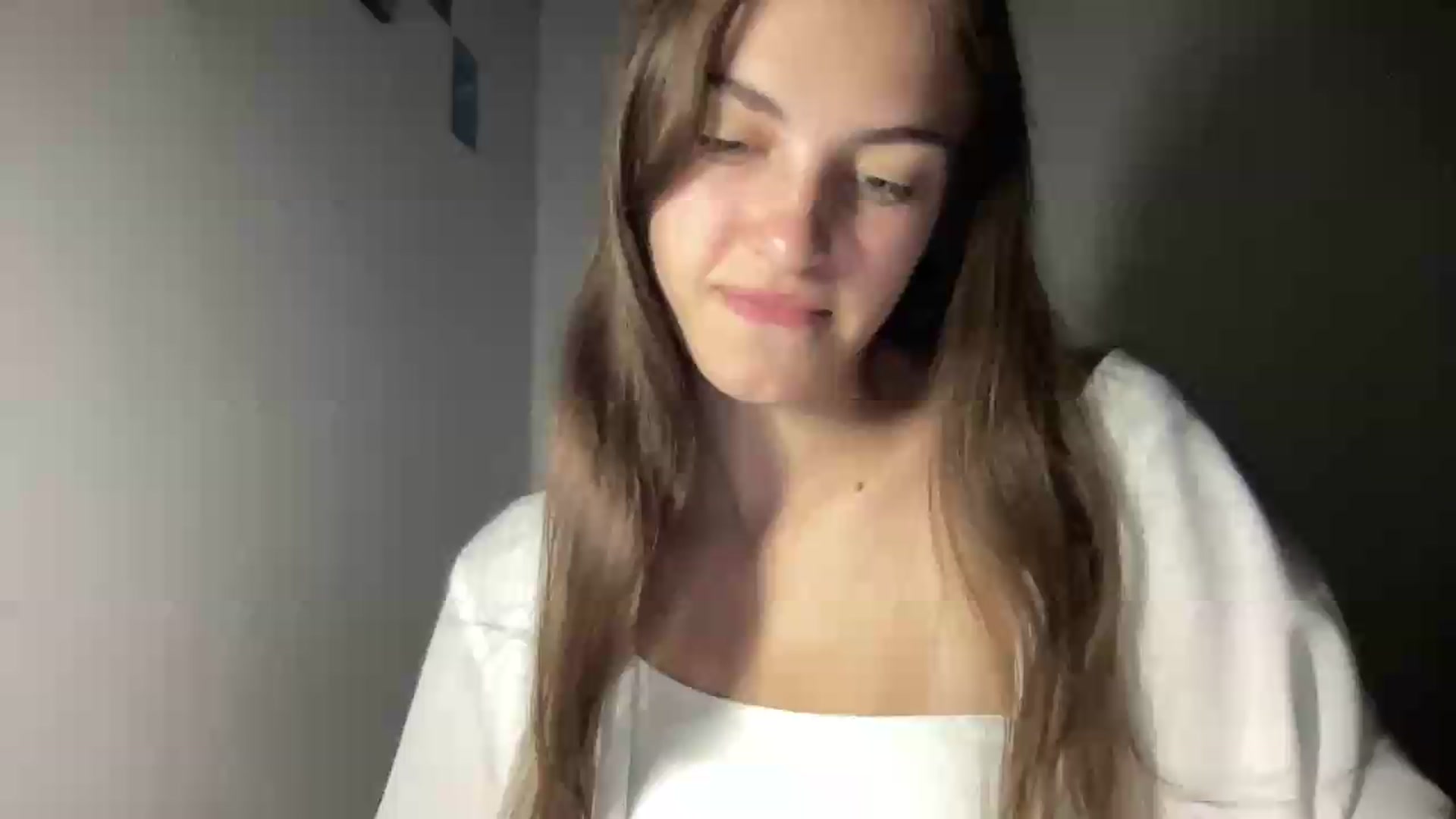 Gallery image thumbnail from Dashamoxy's myfreecams stream on, 07/21/2026, 20:10 image 19 of 20
