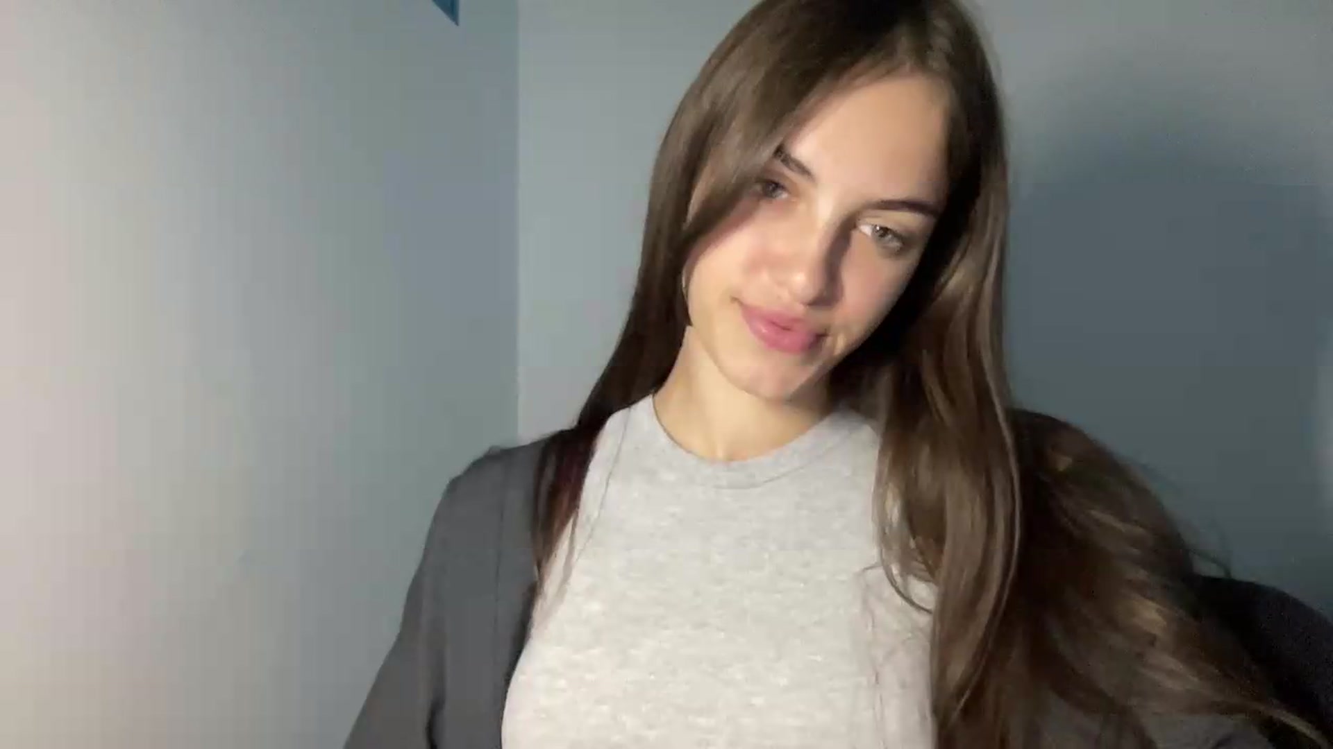 Gallery image thumbnail from Dashamoxy's myfreecams stream on, 07/22/2026, 13:45 image 19 of 20
