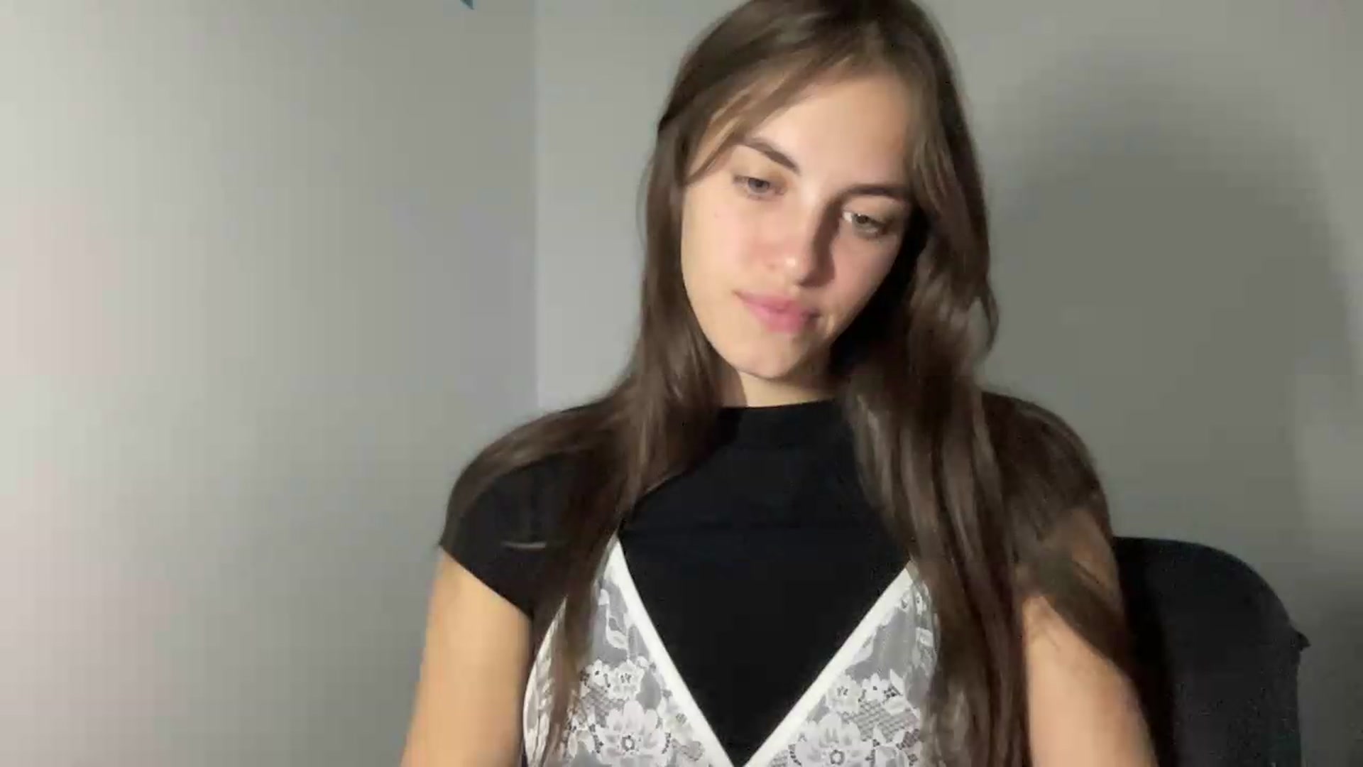 Gallery image thumbnail from Dashamoxy's myfreecams stream on, 07/23/2026, 14:59 image 11 of 20