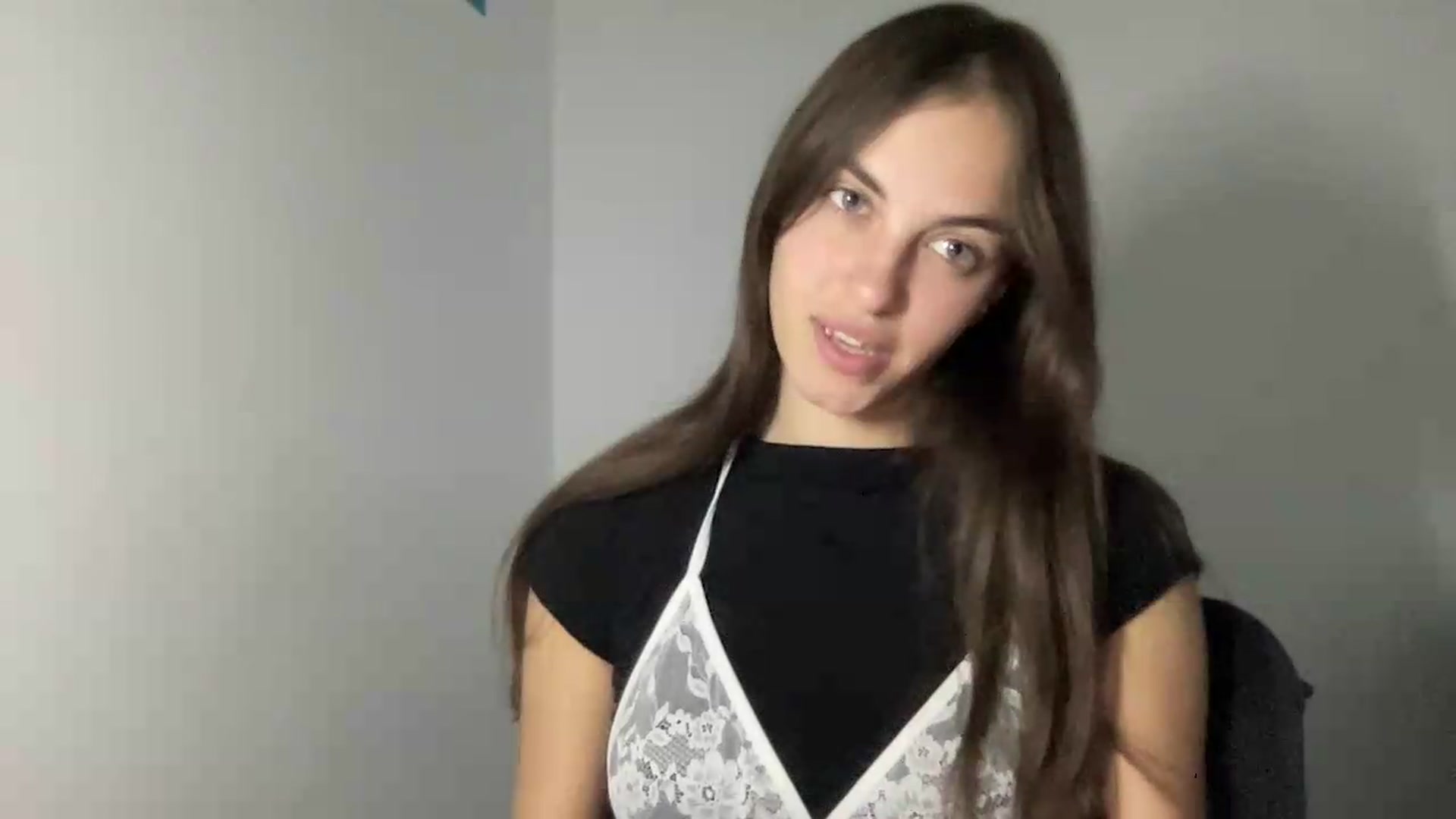 Gallery image thumbnail from Dashamoxy's myfreecams stream on, 07/23/2026, 14:59 image 18 of 20