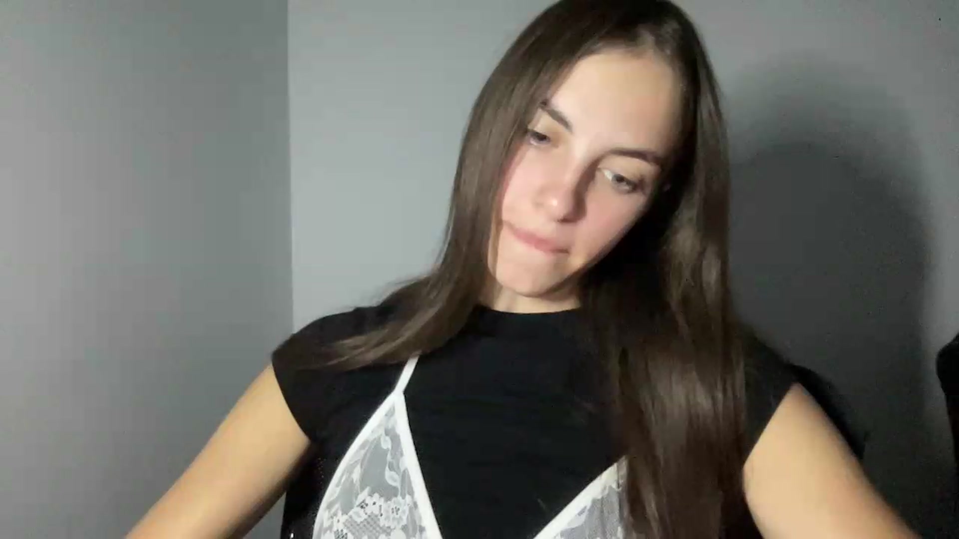 Gallery image thumbnail from Dashamoxy's myfreecams stream on, 07/23/2026, 15:53 image 19 of 20