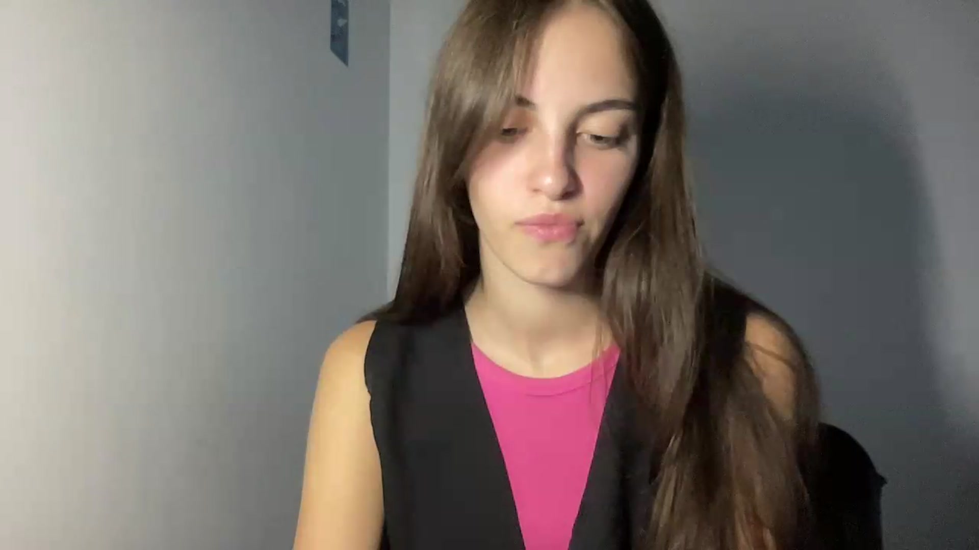 Gallery image thumbnail from Dashamoxy's myfreecams stream on, 07/28/2026, 16:50 image 16 of 20