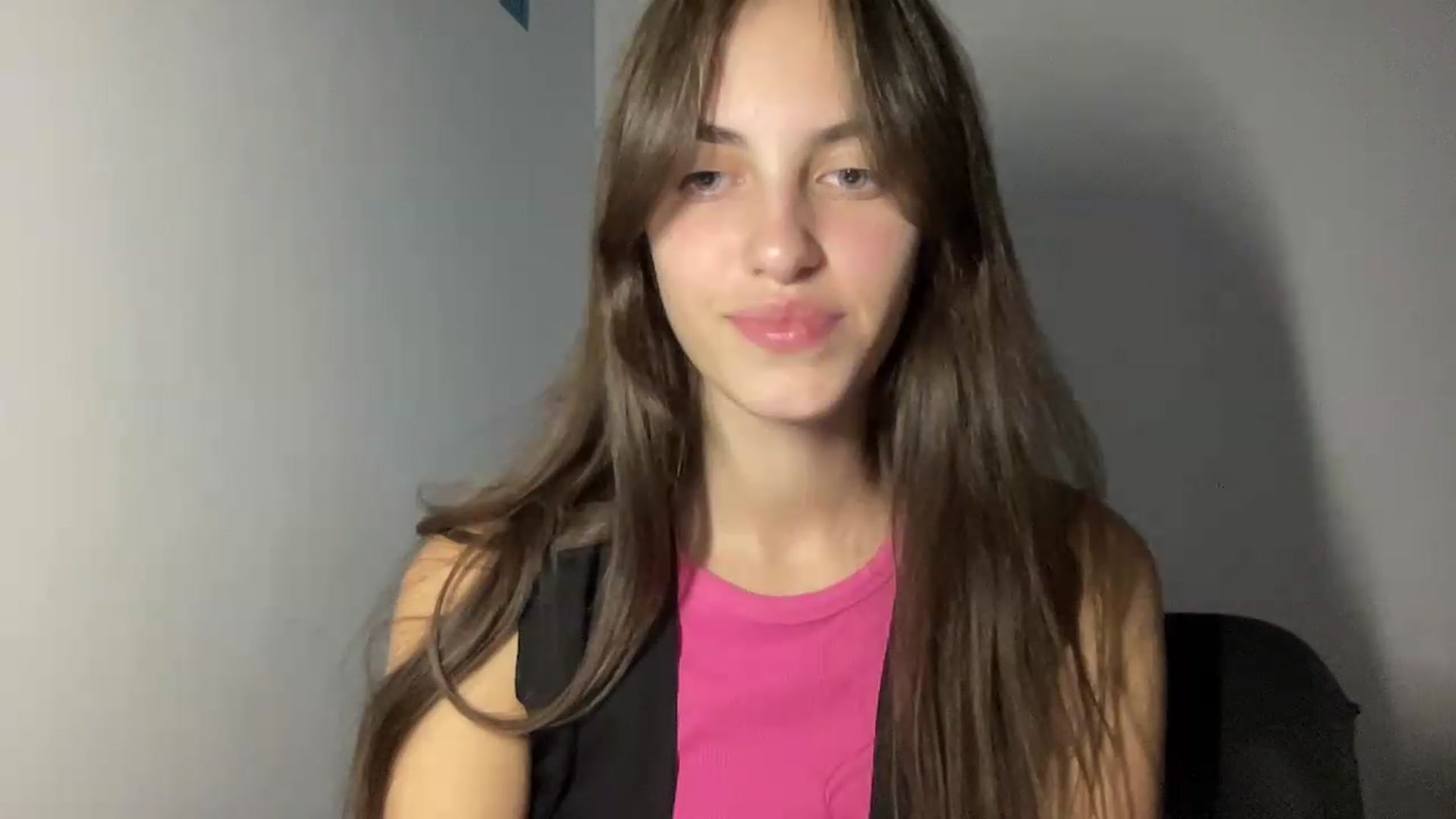 Gallery image thumbnail from Dashamoxy's myfreecams stream on, 07/28/2026, 17:35 image 11 of 20