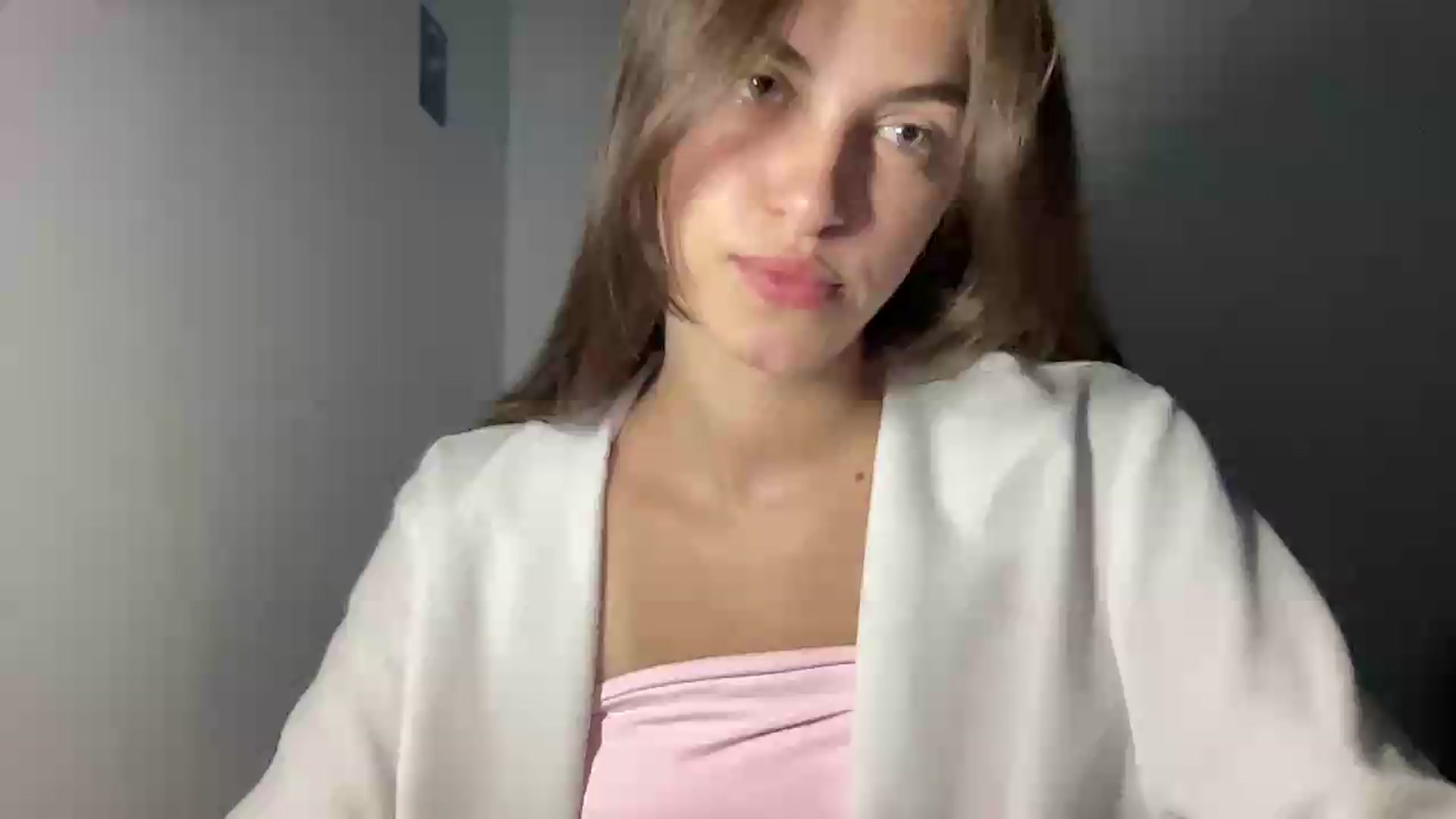 Gallery image thumbnail from Dashamoxy's myfreecams stream on, 07/29/2026, 18:32 image 1 of 20