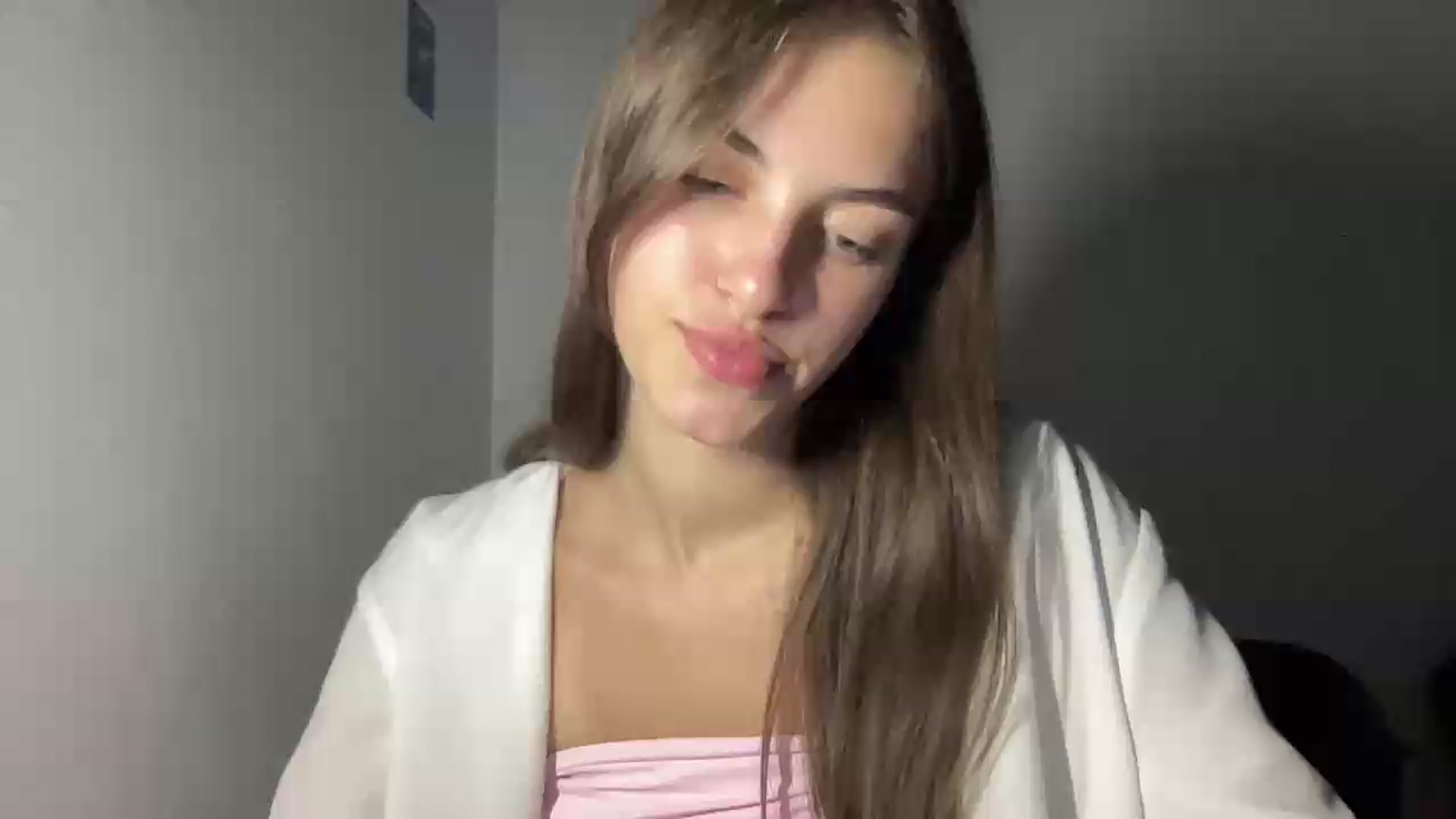 Gallery image thumbnail from Dashamoxy's myfreecams stream on, 07/29/2026, 18:32 image 13 of 20