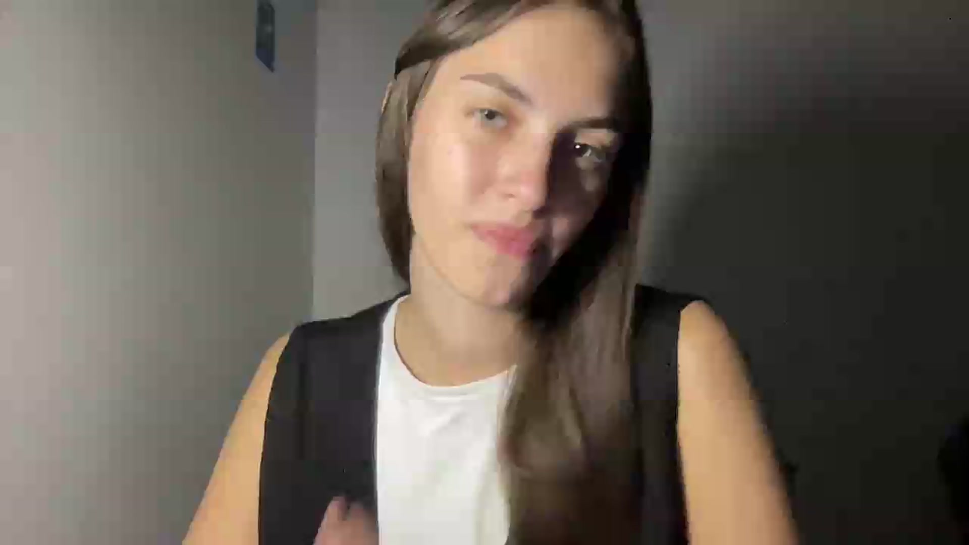 Gallery image thumbnail from Dashamoxy's myfreecams stream on, 07/30/2026, 19:43 image 13 of 20