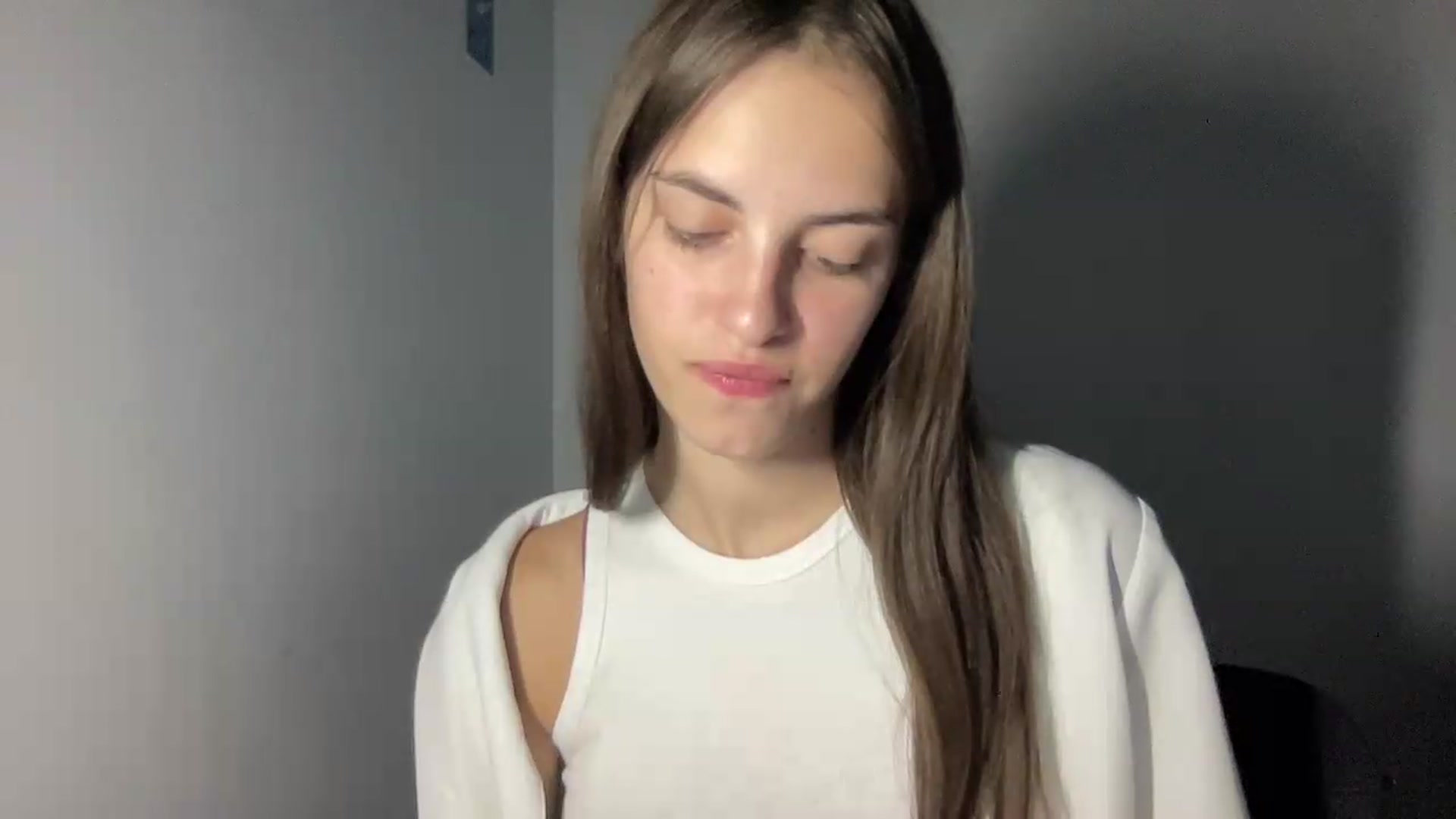 Gallery image thumbnail from Dashamoxy's myfreecams stream on, 08/02/2026, 17:52 image 12 of 20