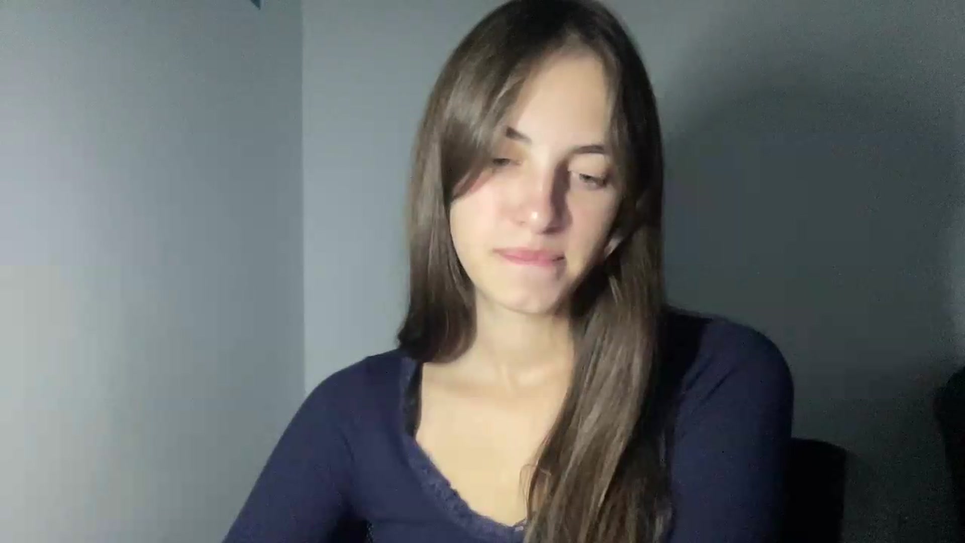 Gallery image thumbnail from Dashamoxy's myfreecams stream on, 08/04/2026, 16:26 image 13 of 20