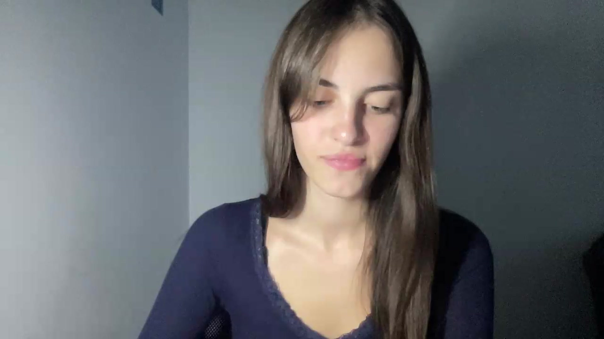 Gallery image thumbnail from Dashamoxy's myfreecams stream on, 08/04/2026, 16:26 image 4 of 20