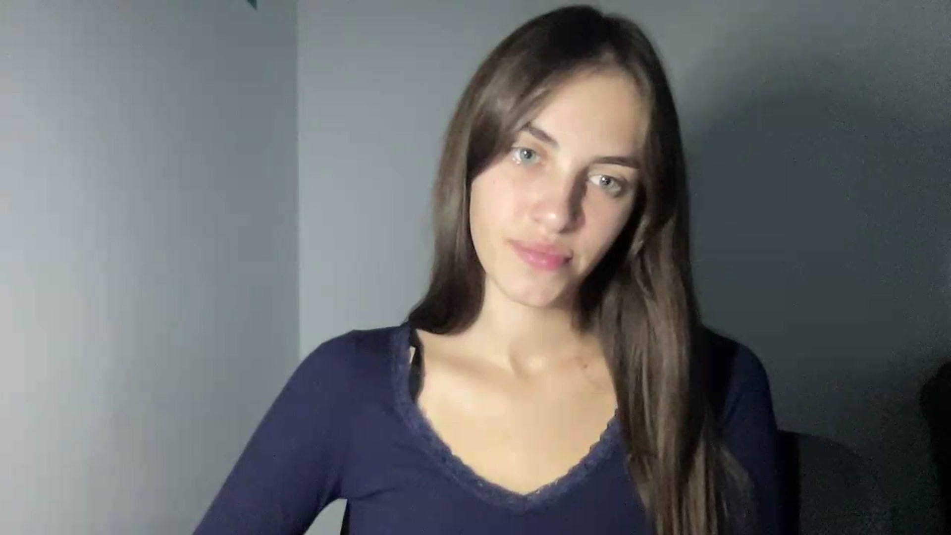 Gallery image thumbnail from Dashamoxy's myfreecams stream on, 08/04/2026, 16:26 image 9 of 20