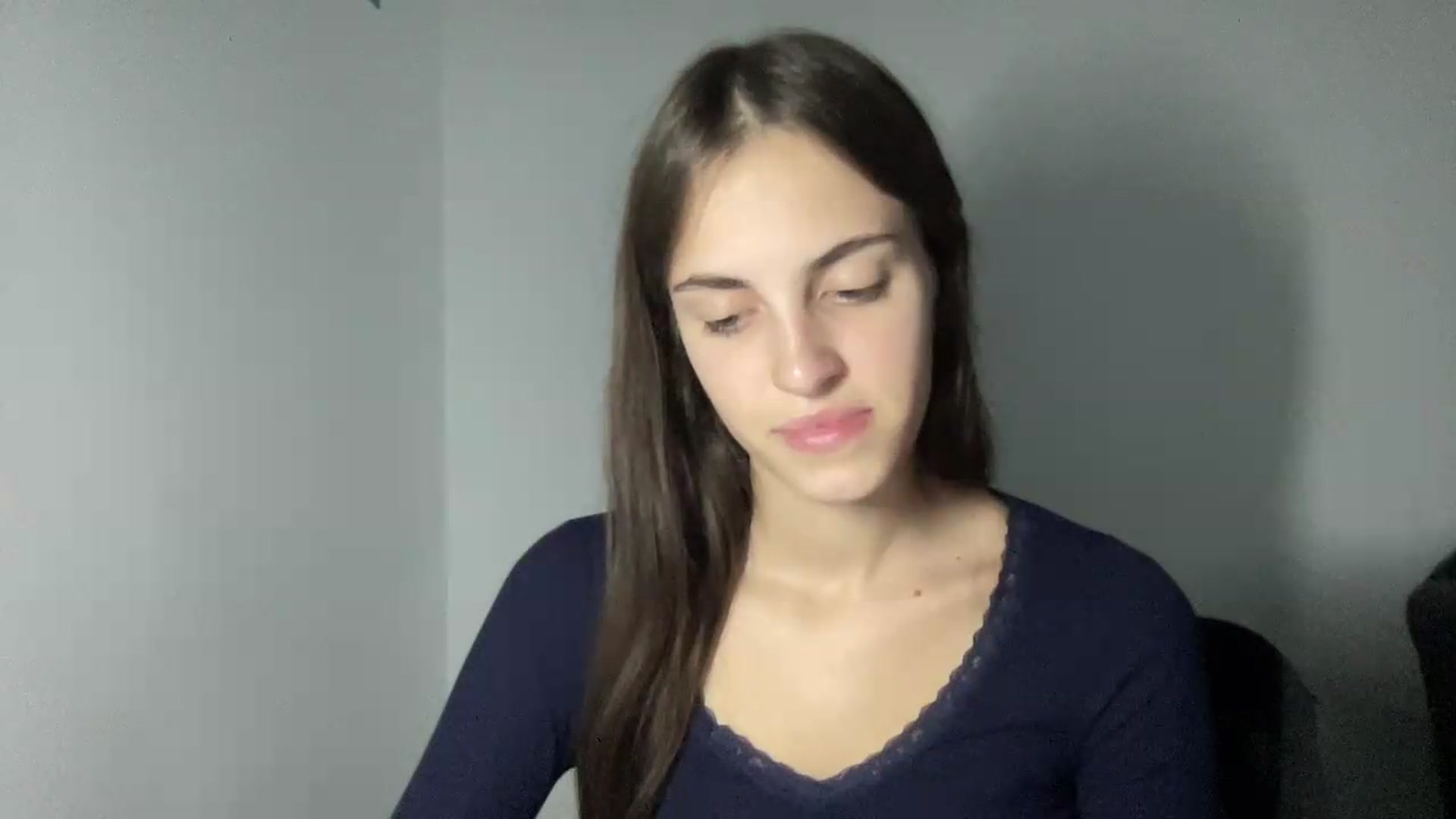 Gallery image thumbnail from Dashamoxy's myfreecams stream on, 08/04/2026, 17:07 image 10 of 20