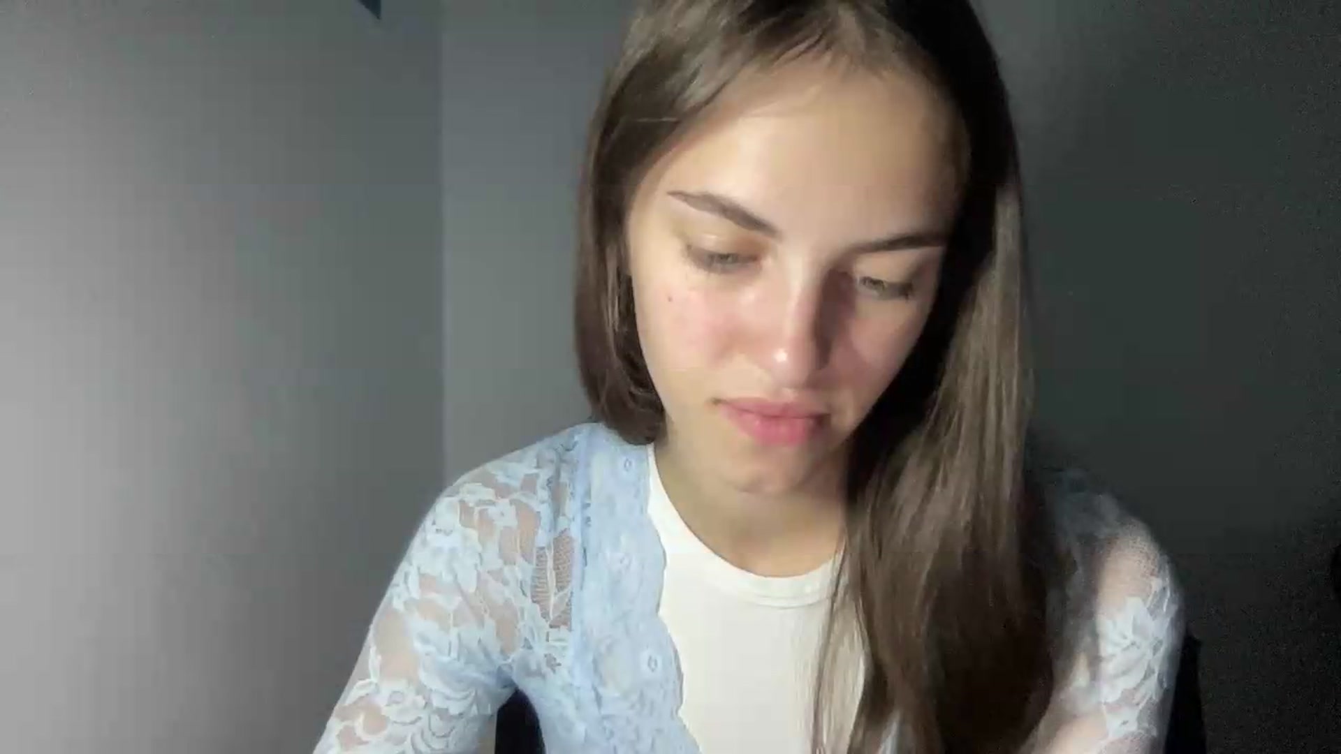 Gallery image thumbnail from Dashamoxy's myfreecams stream on, 08/05/2026, 18:37 image 4 of 20