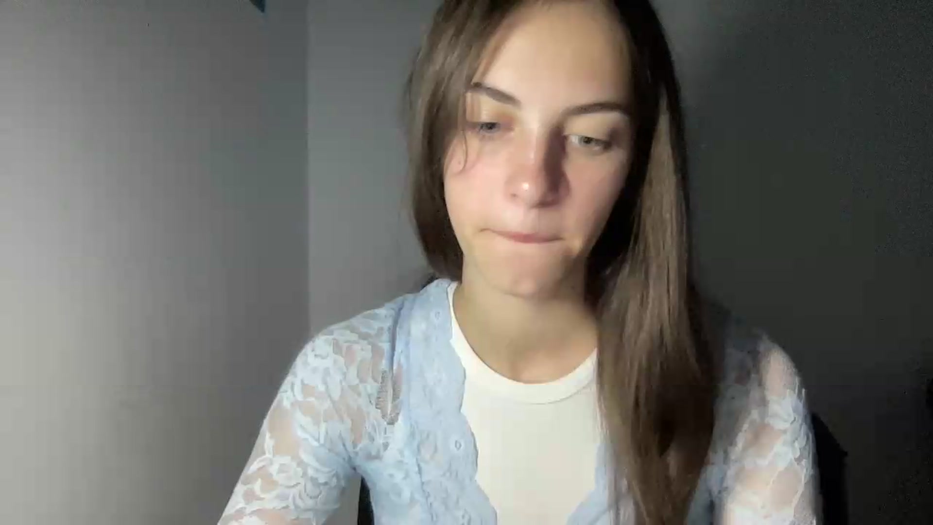 Gallery image thumbnail from Dashamoxy's myfreecams stream on, 08/05/2026, 18:37 image 9 of 20