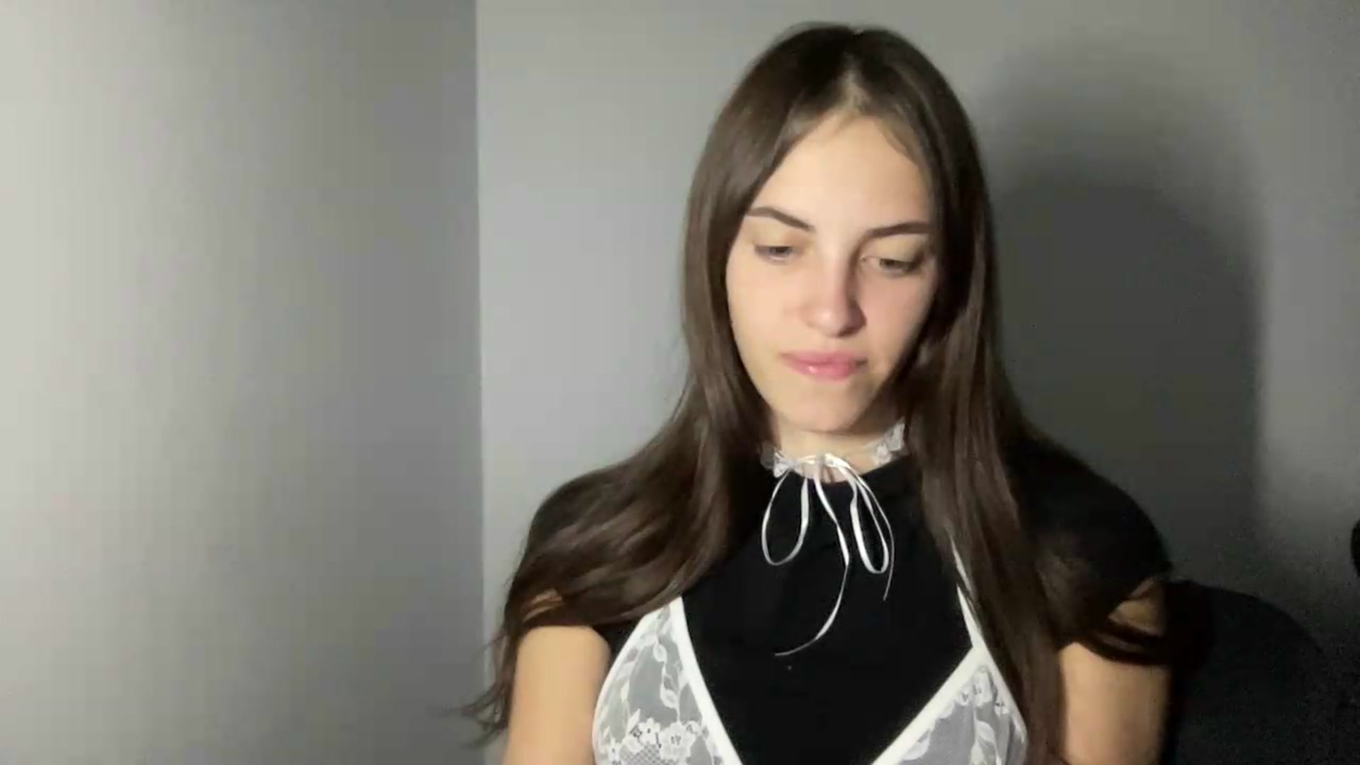 Gallery image thumbnail from Dashamoxy's myfreecams stream on, 08/07/2026, 17:20 image 10 of 20