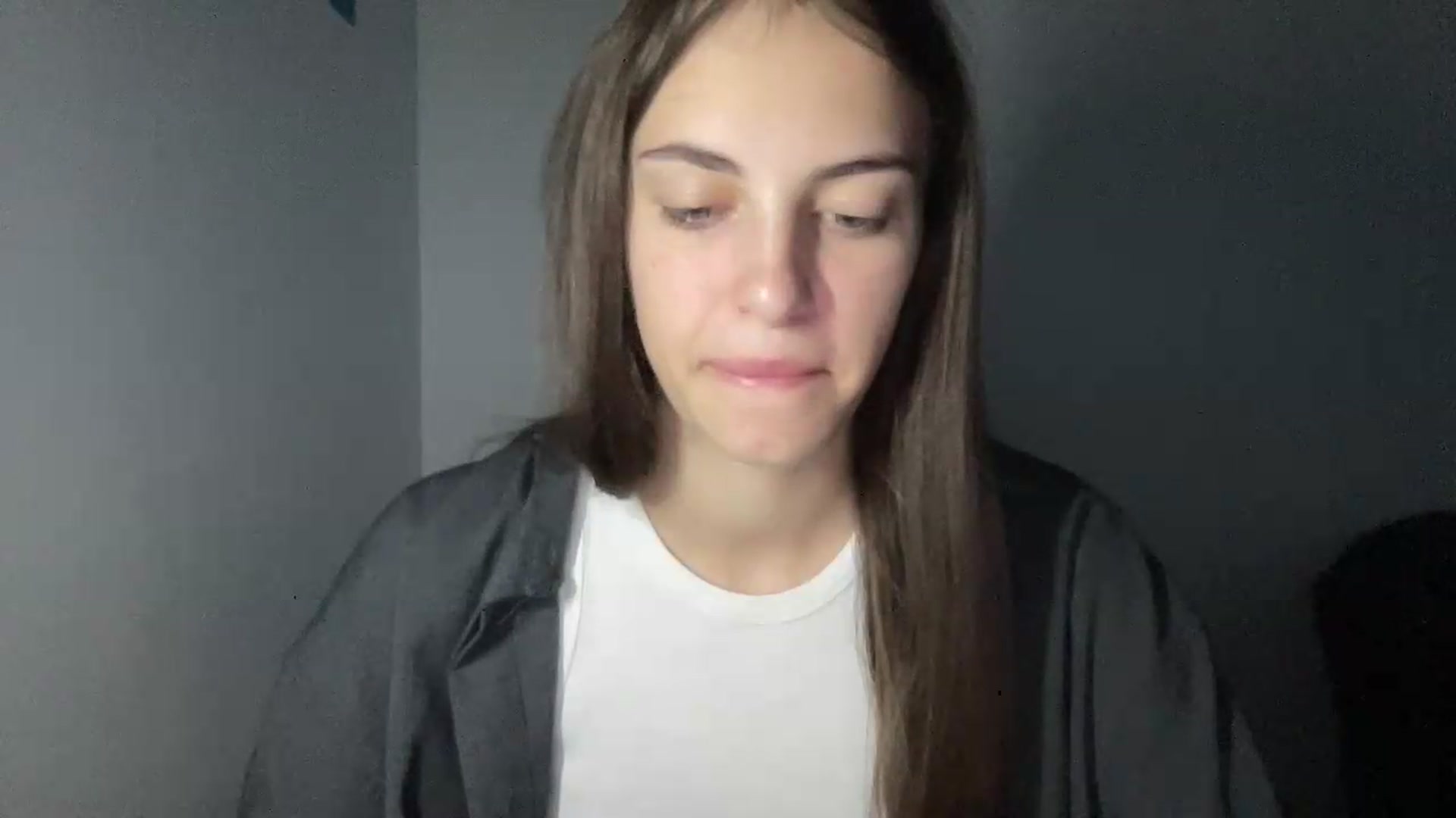 Gallery image thumbnail from Dashamoxy's myfreecams stream on, 08/08/2026, 17:47 image 7 of 20