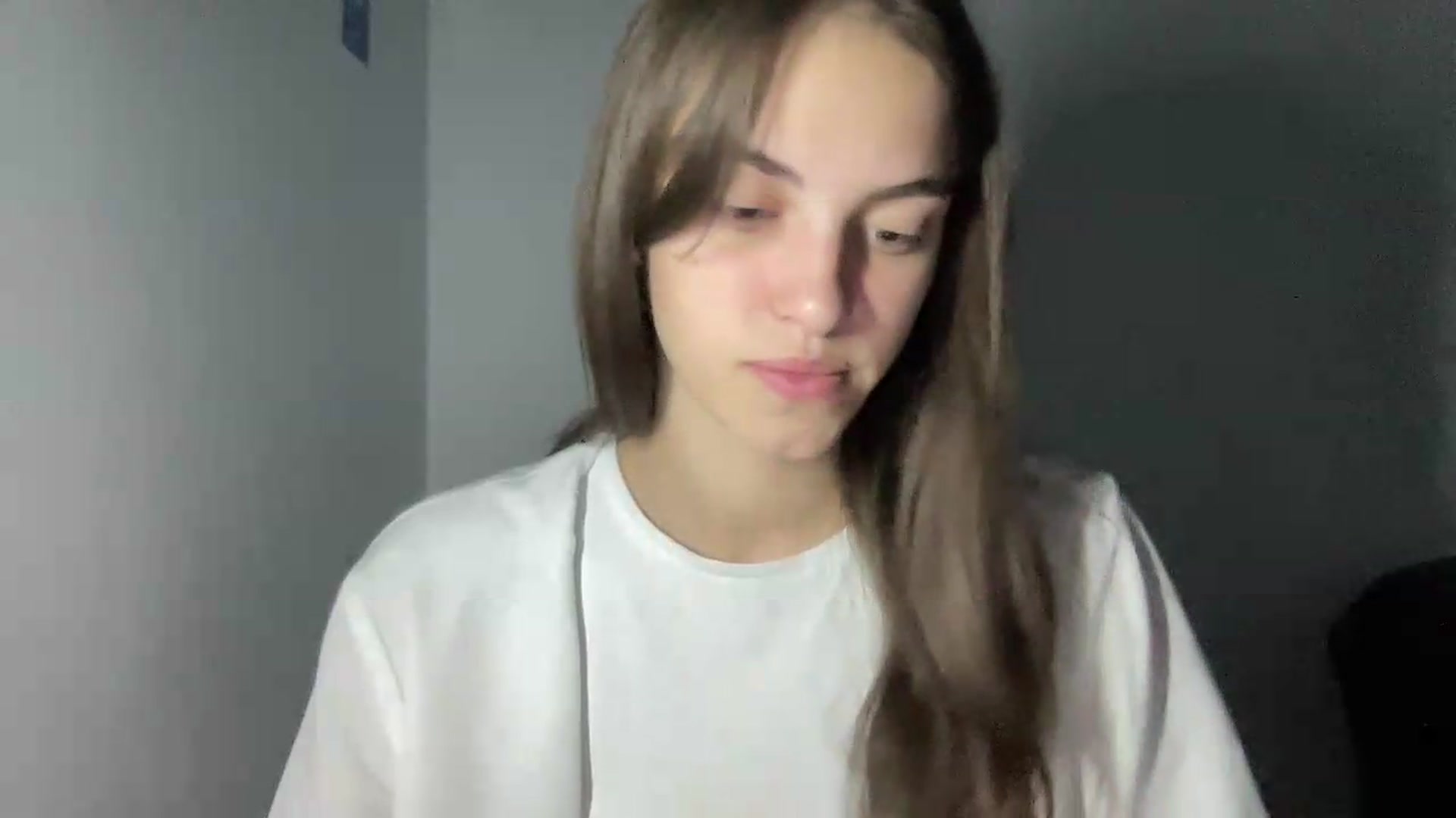 Gallery image thumbnail from Dashamoxy's myfreecams stream on, 08/10/2026, 17:34 image 20 of 20