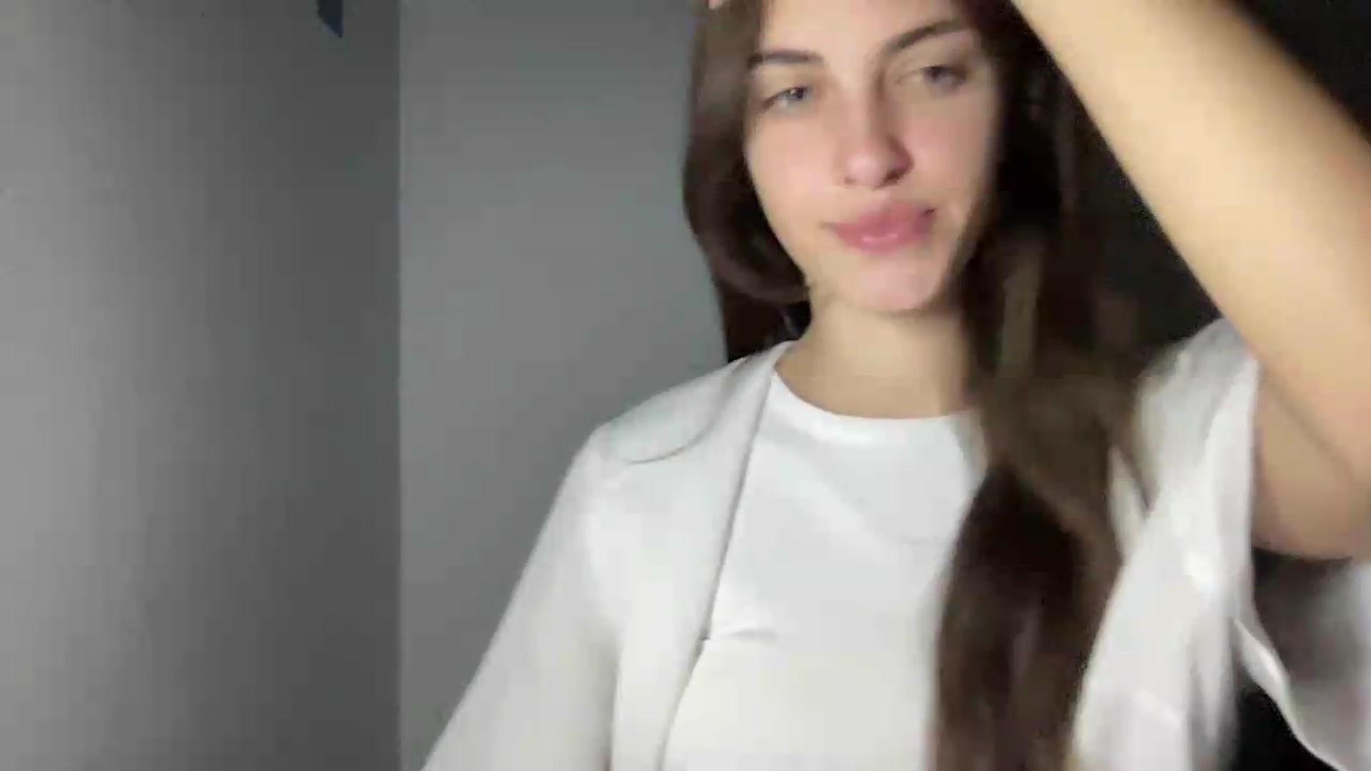 Gallery image thumbnail from Dashamoxy's myfreecams stream on, 08/10/2026, 18:46 image 9 of 20