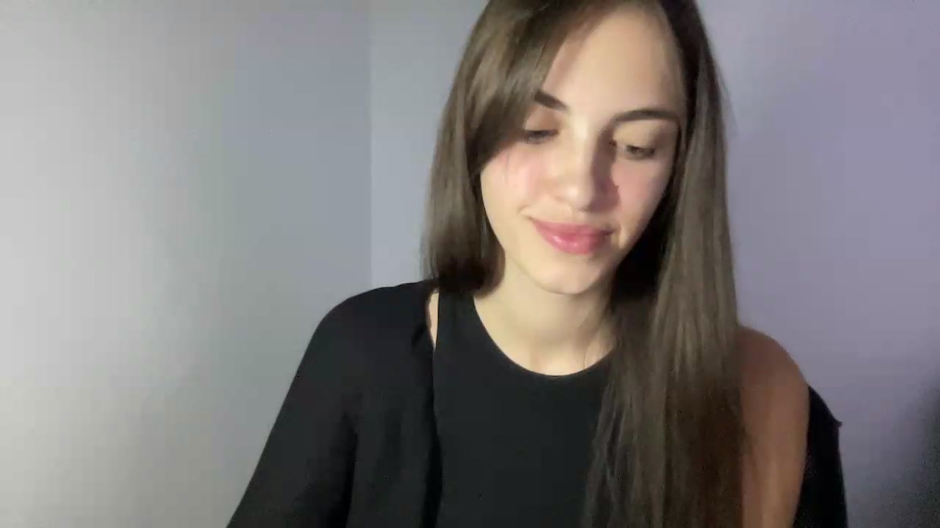 Gallery image thumbnail from Dashamoxy's myfreecams stream on, 08/11/2026, 17:36 image 9 of 20