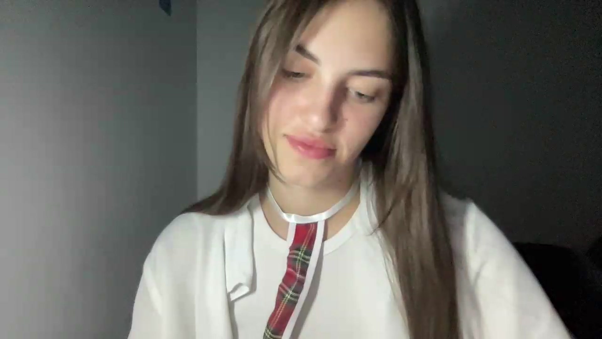 Gallery image thumbnail from Dashamoxy's myfreecams stream on, 08/12/2026, 18:13 image 16 of 20