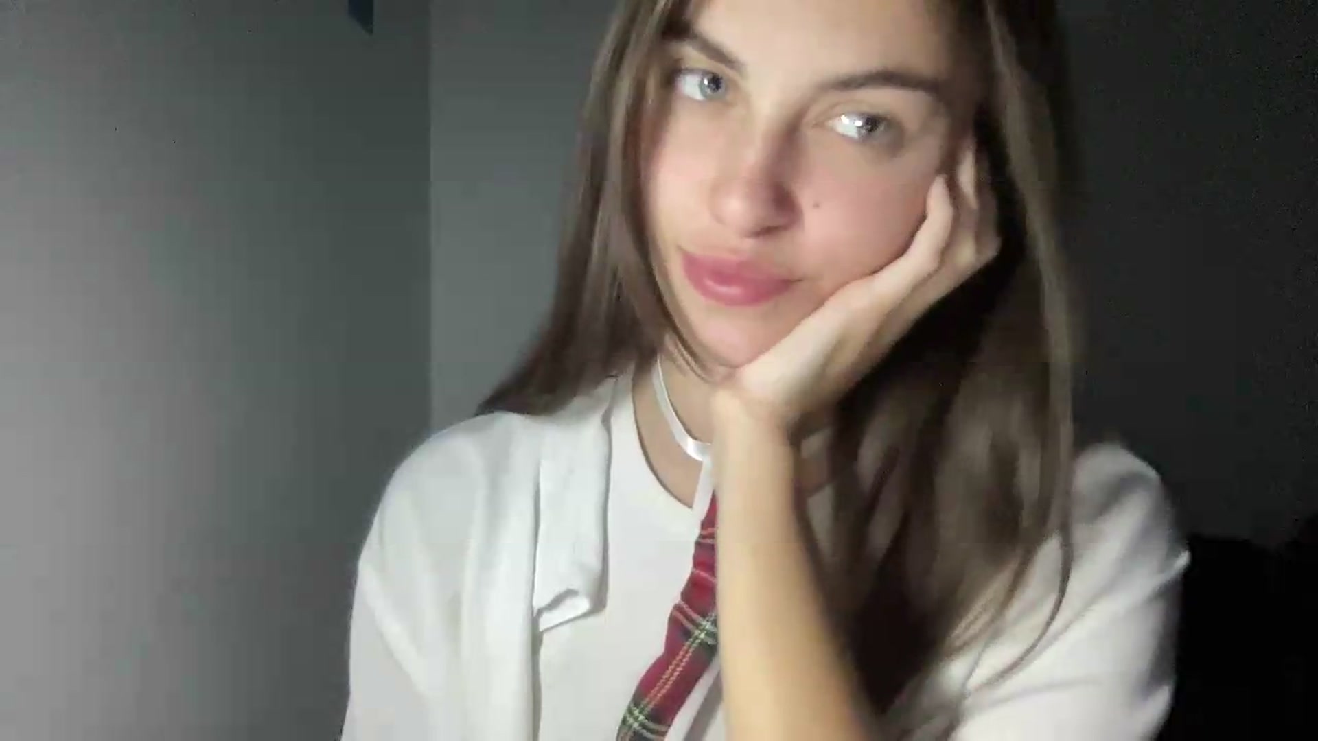 Gallery image thumbnail from Dashamoxy's myfreecams stream on, 08/12/2026, 18:13 image 17 of 20