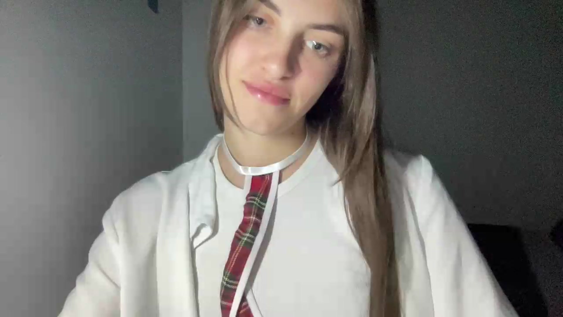 Gallery image thumbnail from Dashamoxy's myfreecams stream on, 08/12/2026, 18:13 image 20 of 20
