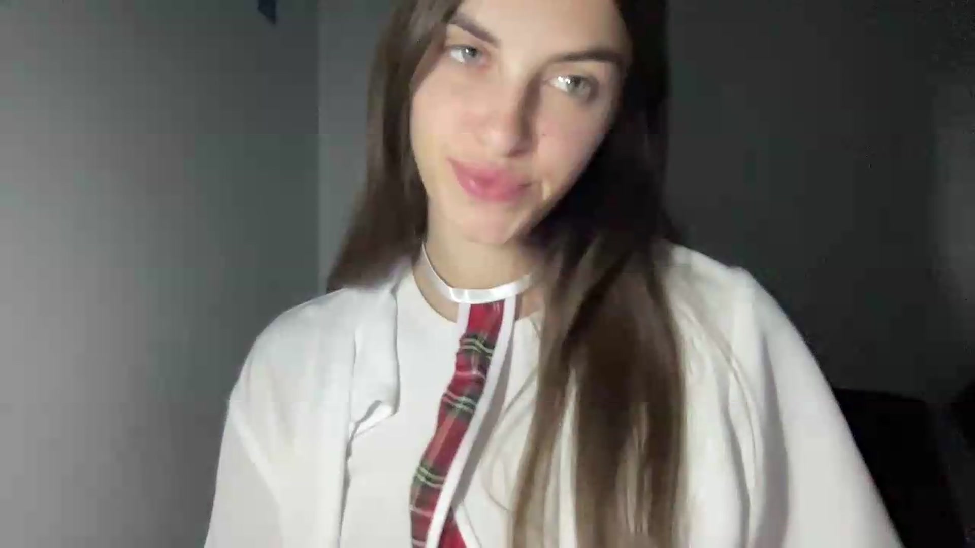 Gallery image thumbnail from Dashamoxy's myfreecams stream on, 08/12/2026, 18:13 image 8 of 20