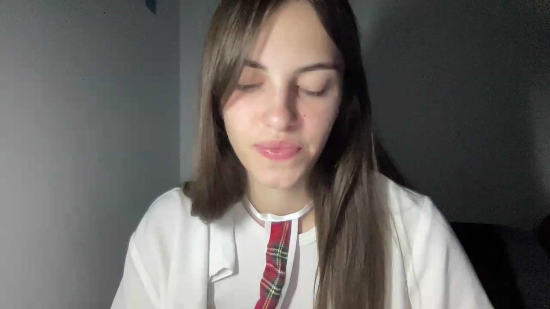 Gallery image thumbnail from Dashamoxy's myfreecams stream on, 08/12/2026, 18:13 image 7 of 20