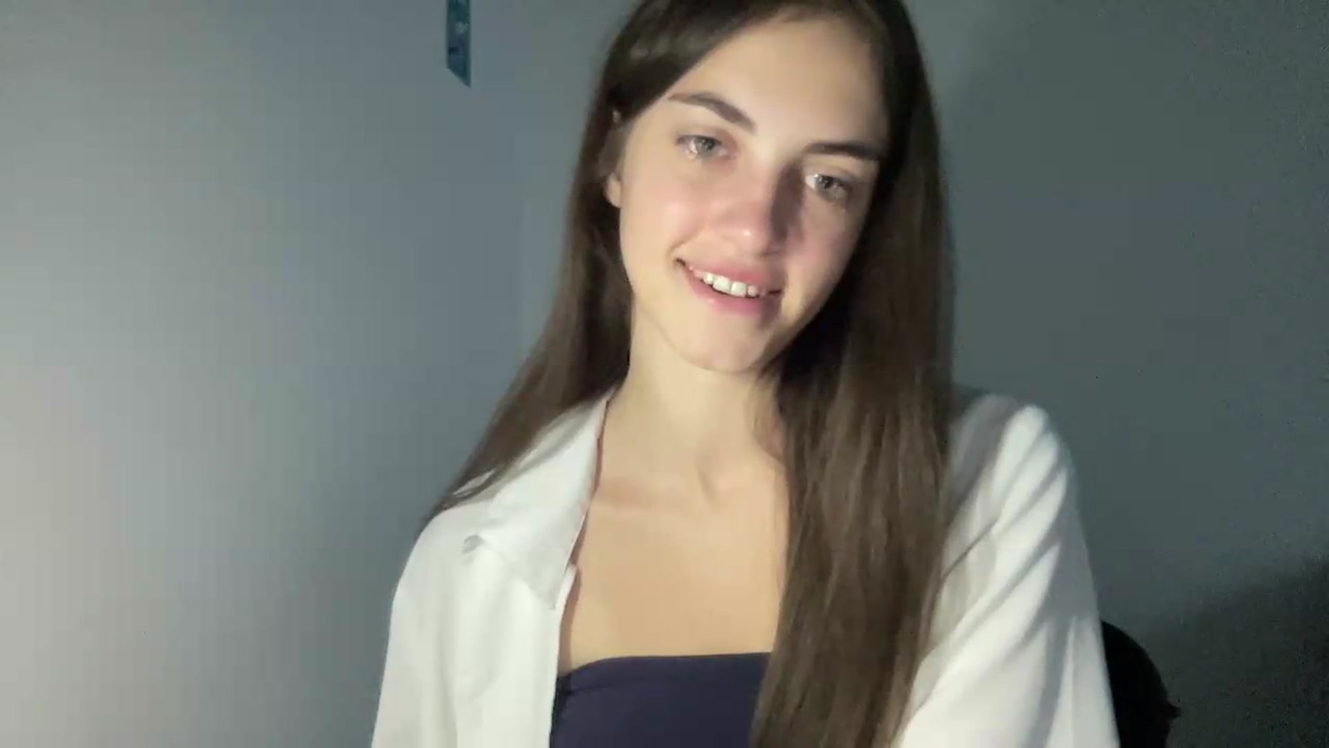 Gallery image thumbnail from Dashamoxy's myfreecams stream on, 08/16/2026, 16:57 image 10 of 20