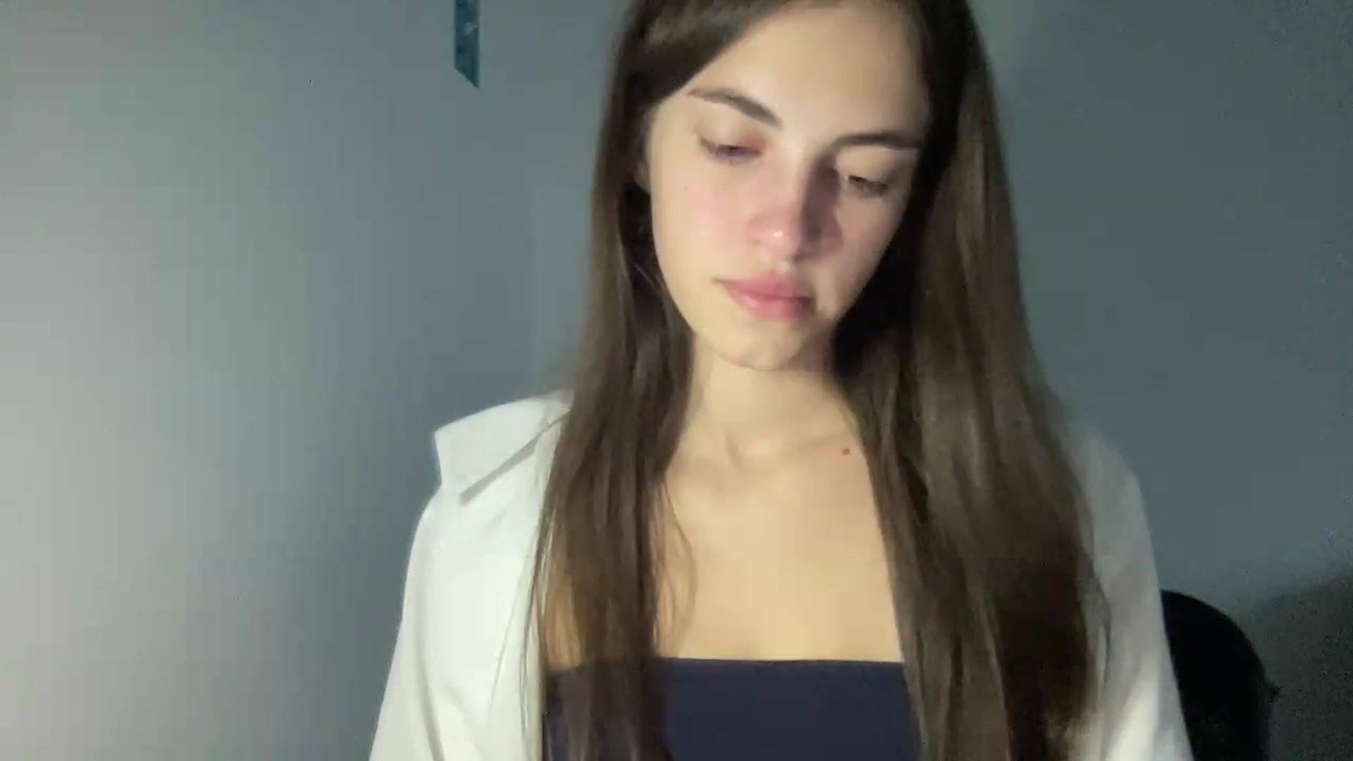 Gallery image thumbnail from Dashamoxy's myfreecams stream on, 08/16/2026, 16:57 image 6 of 20