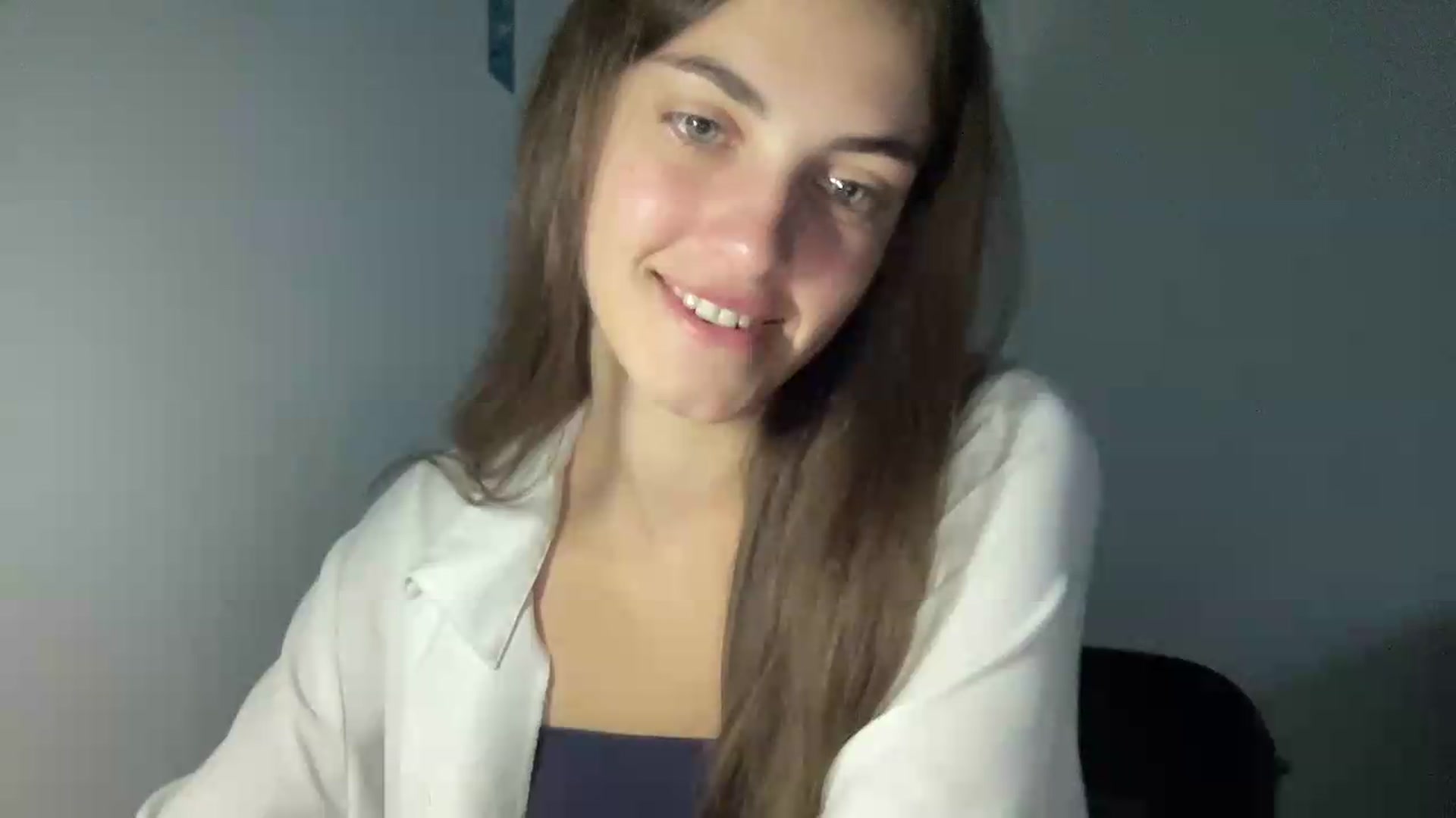 Gallery image thumbnail from Dashamoxy's myfreecams stream on, 08/16/2026, 16:57 image 13 of 20