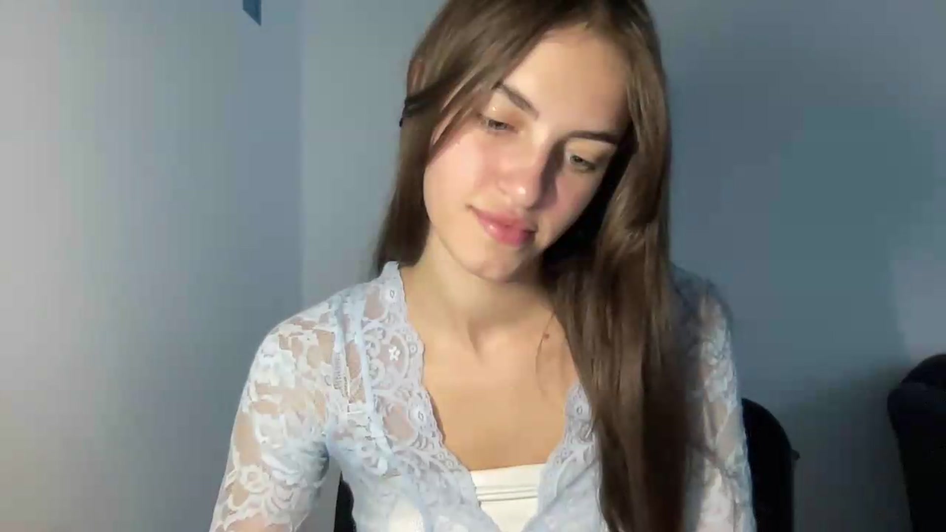 Gallery image thumbnail from Dashamoxy's myfreecams stream on, 08/18/2026, 13:27 image 19 of 20