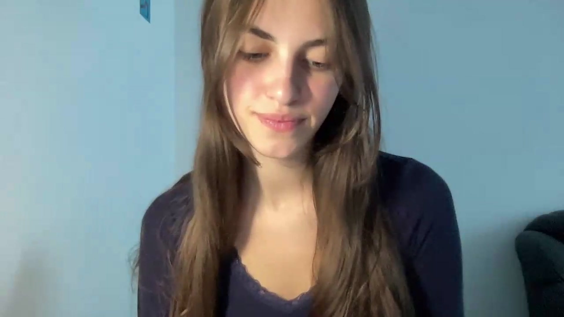 Gallery image thumbnail from Dashamoxy's myfreecams stream on, 08/20/2026, 13:11 image 5 of 20